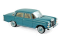 Mercedes-Benz 200 1966 Moosgreen 1:18