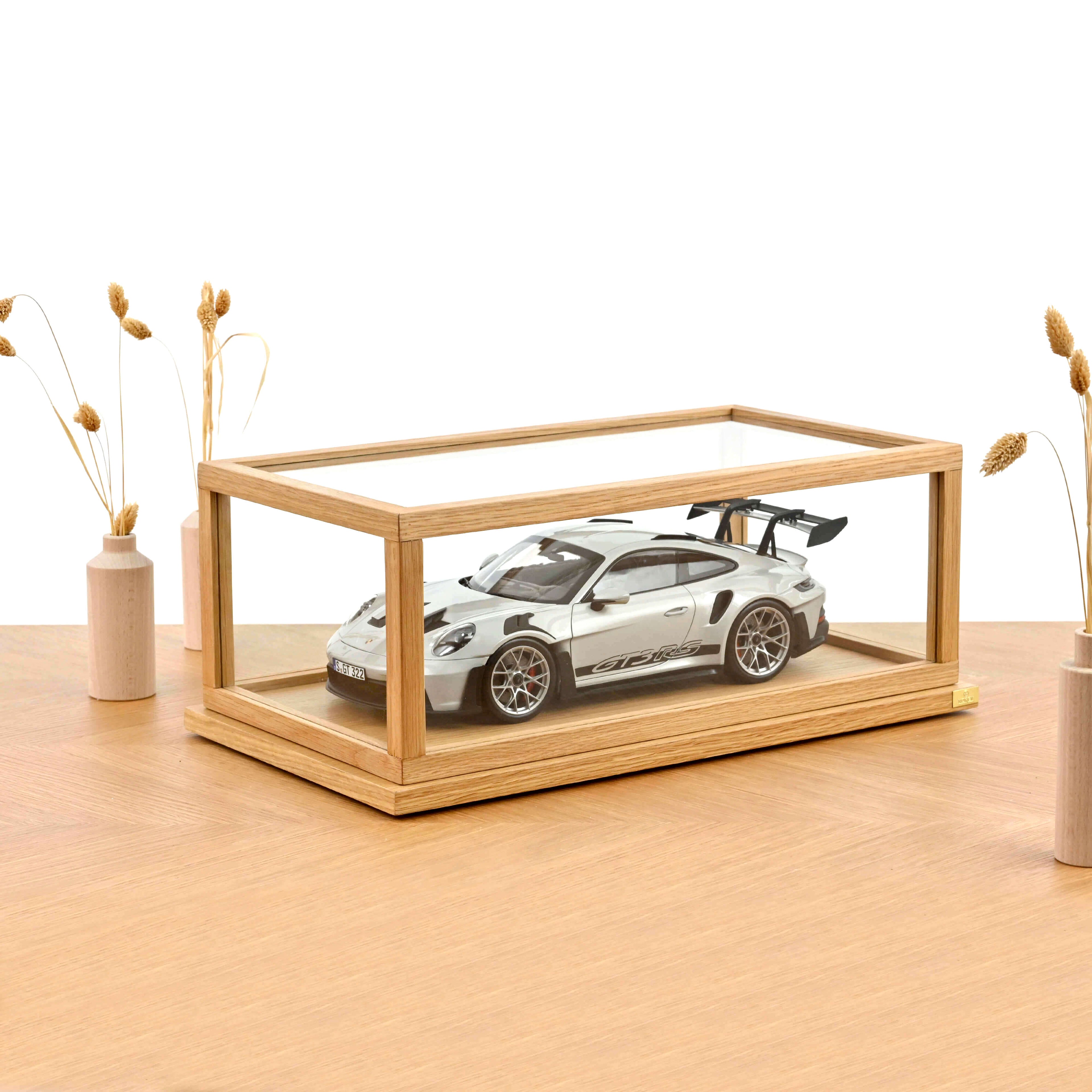 Display Box in Glass and FSC Oak NOREV 1:12