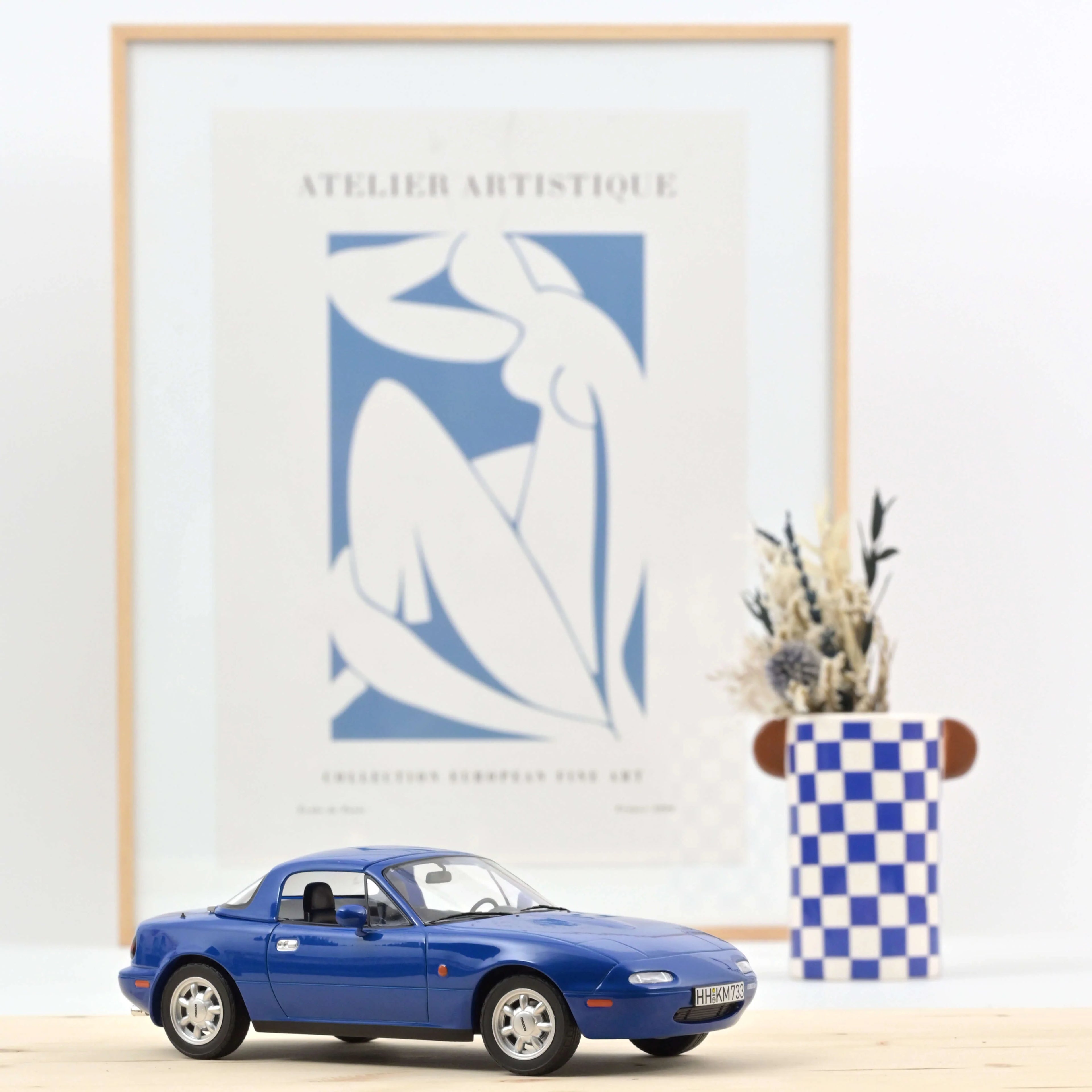 Mazda MX-5 1989 Navy Blue 1:18 - 100pcs