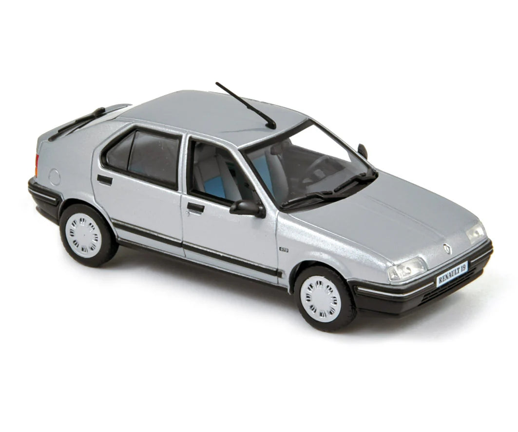 Renault 19 1988 Silver Grey 1:43