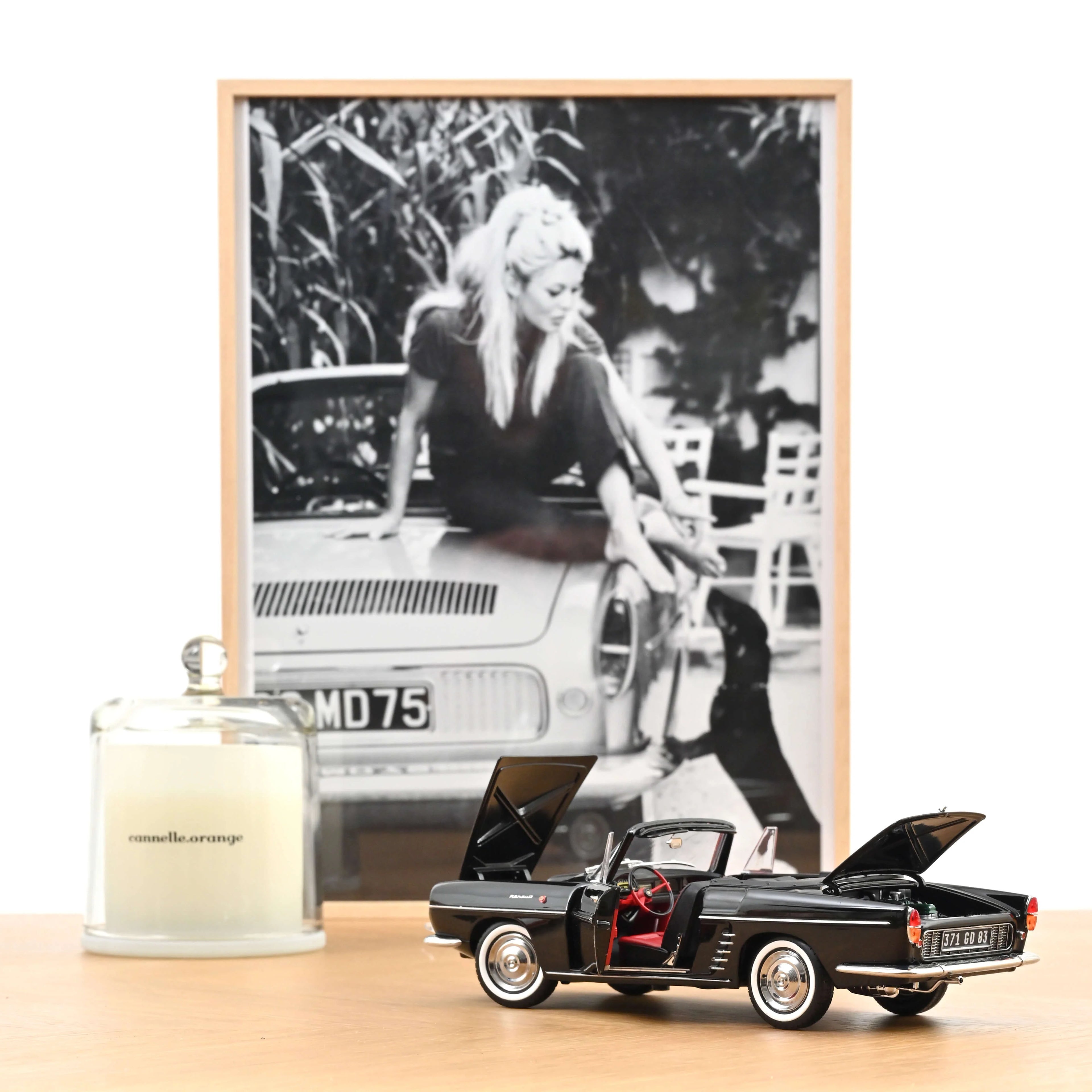 Renault Floride 1961 Noir 1:18