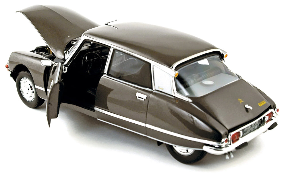 Citroën DS 23 Pallas 1972 Scarabée Brown 1:18