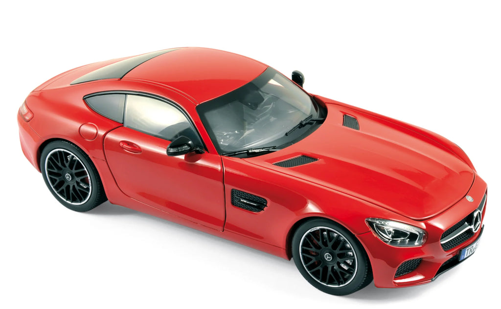 Mercedes-AMG GT 2015 Red 1:18