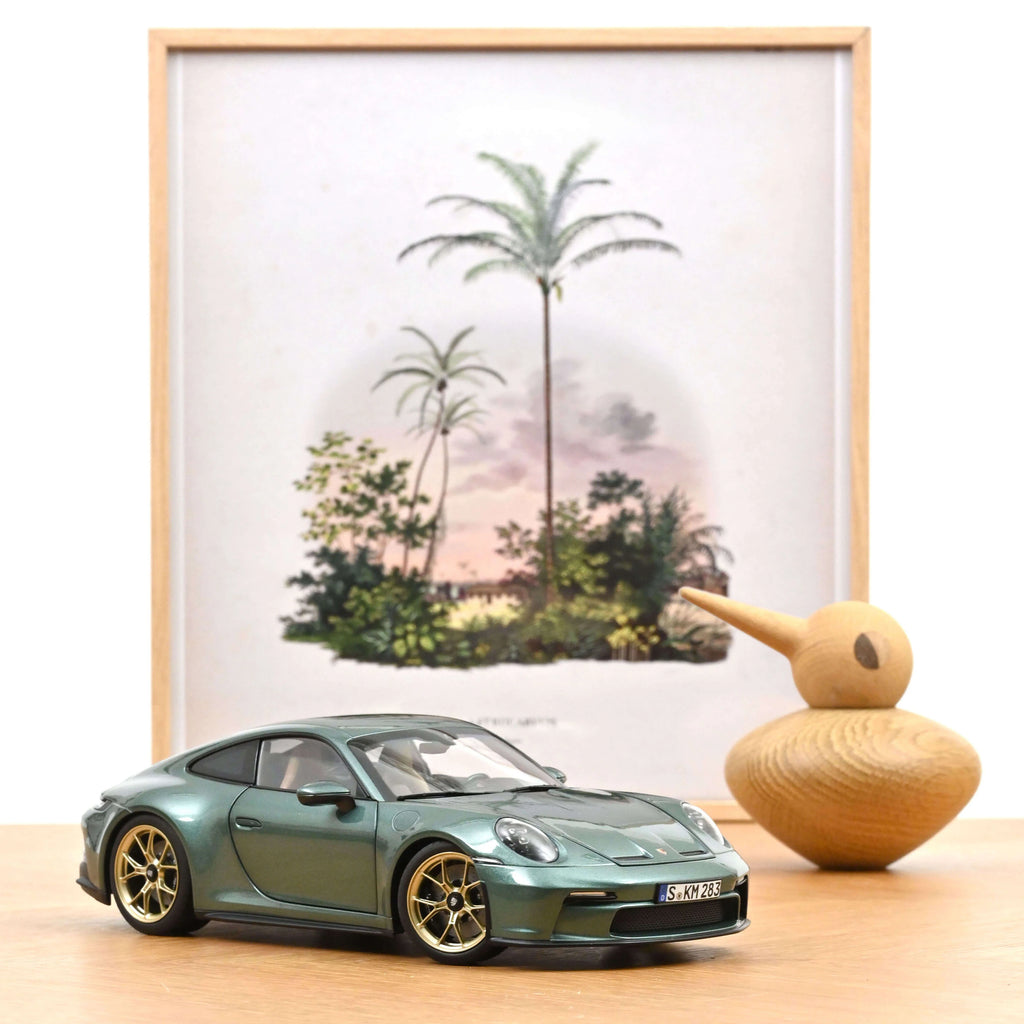 Porsche 911 GT3 avec Pack Touring 2021 Vert Malachite mét. 1:18
