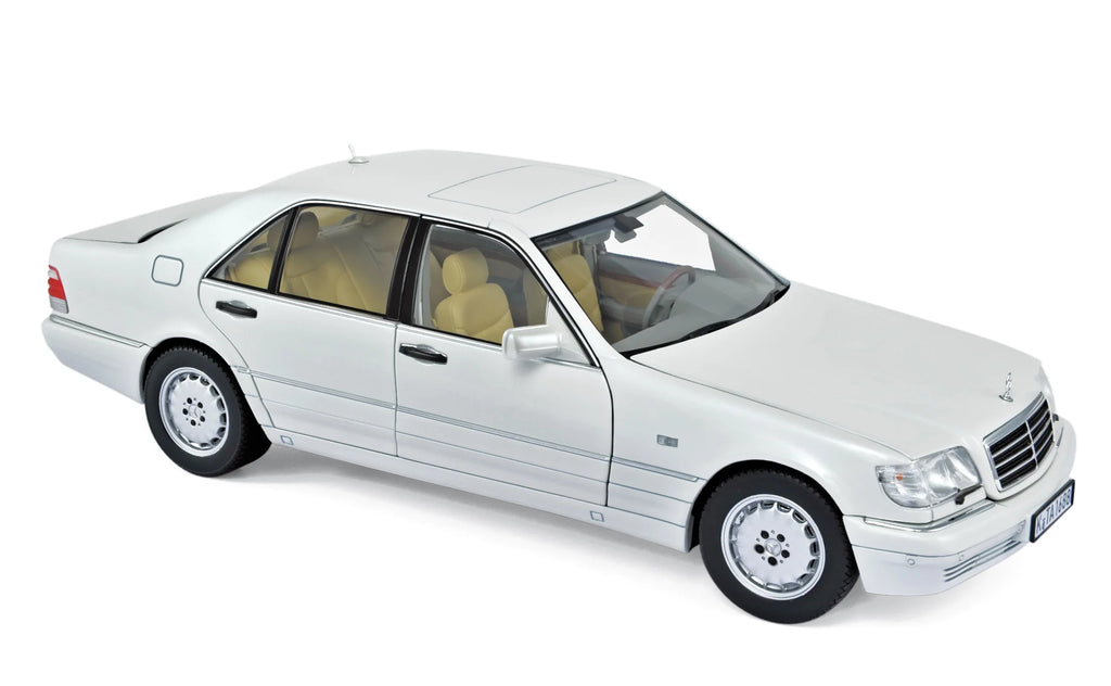 Mercedes-Benz S320 1997 Weiß Metallic 1:18