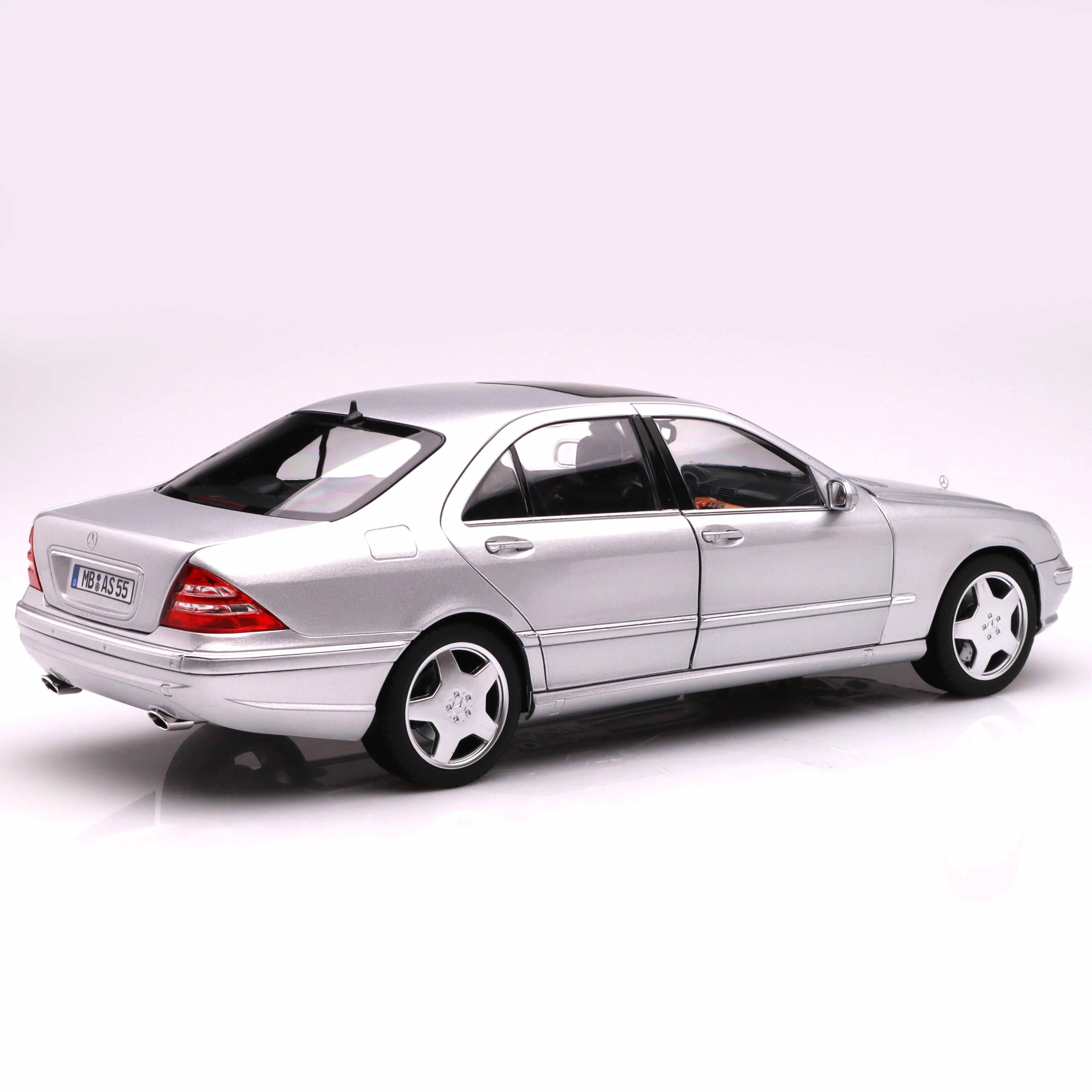 Mercedes-Benz S55 AMG 2000 Silver 1:18