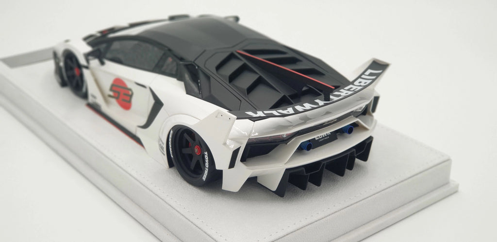 Fuel Me Lamborghini 700GT EVO Liberty Walk Performance – Limitiert 30 Stk.