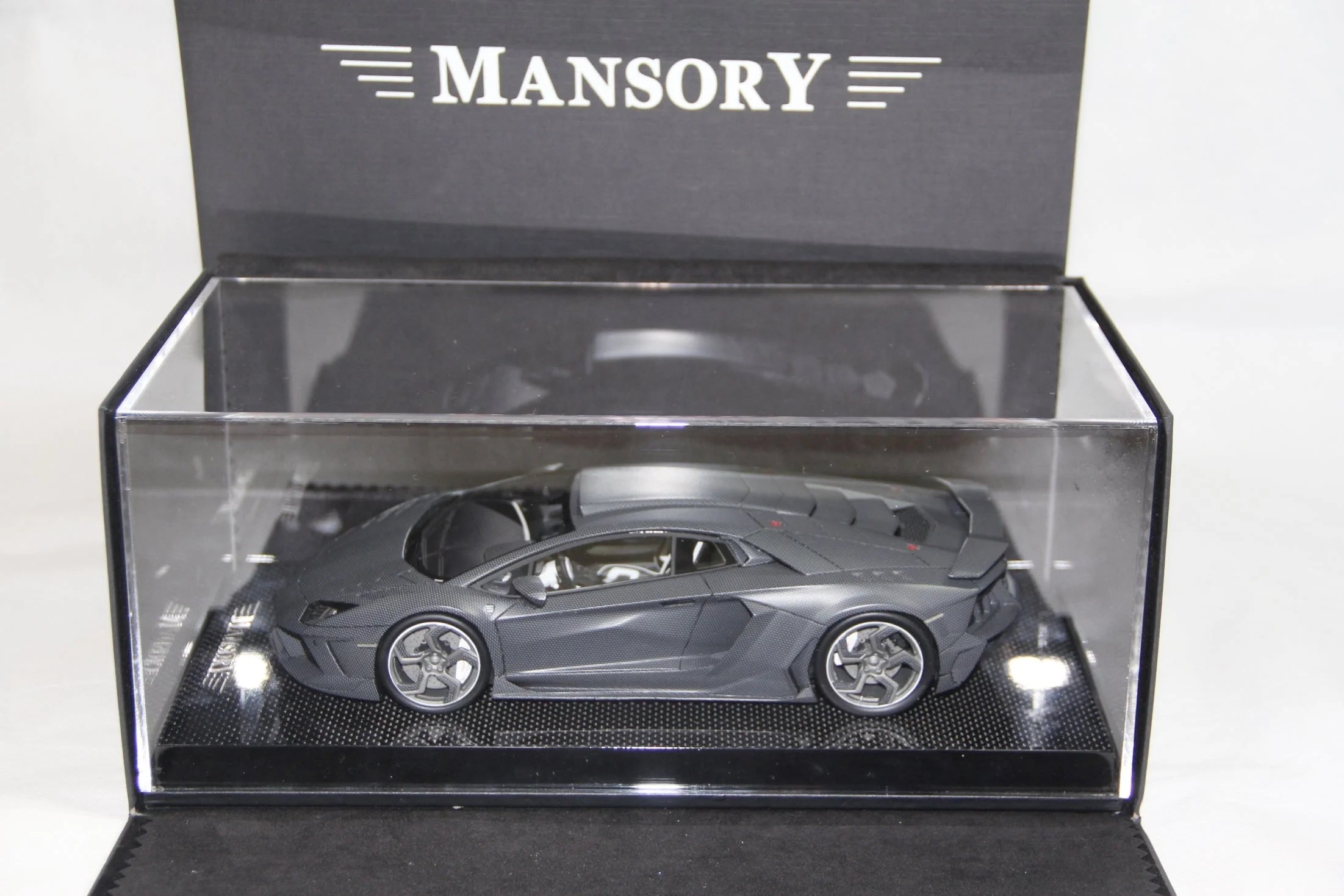 Mansory Lamborghini Carbonado GT (Flash Pink or Full Carbon)