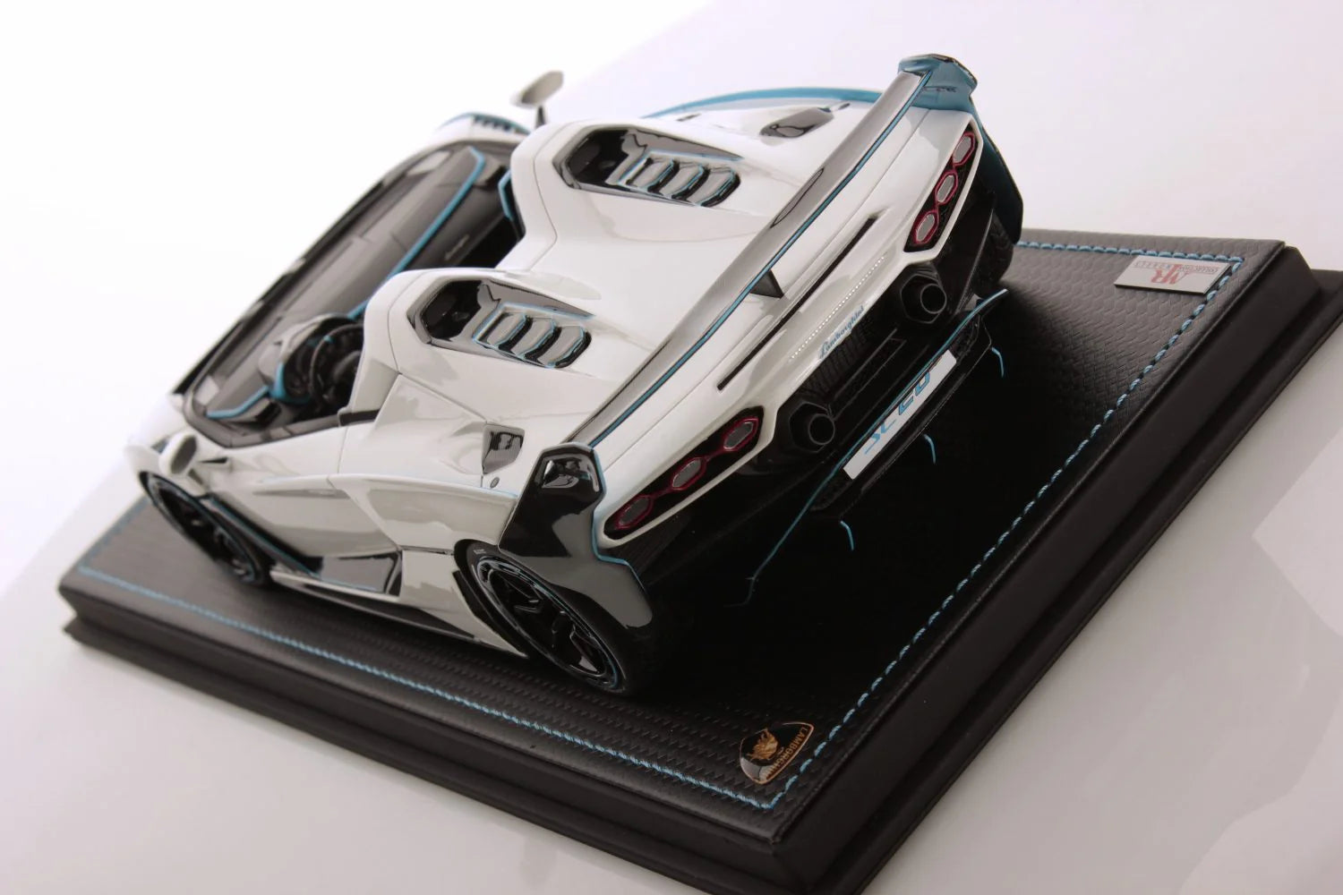 MR Lamborghini SC20 Metallic White - Limited 299 pcs