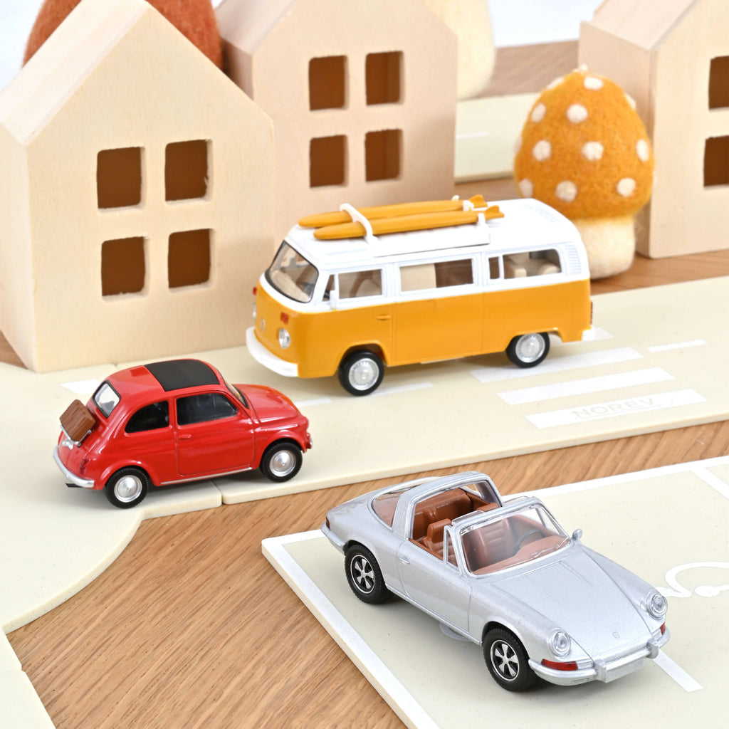 Vintage Gift box 3pcs Jet-car 1:43