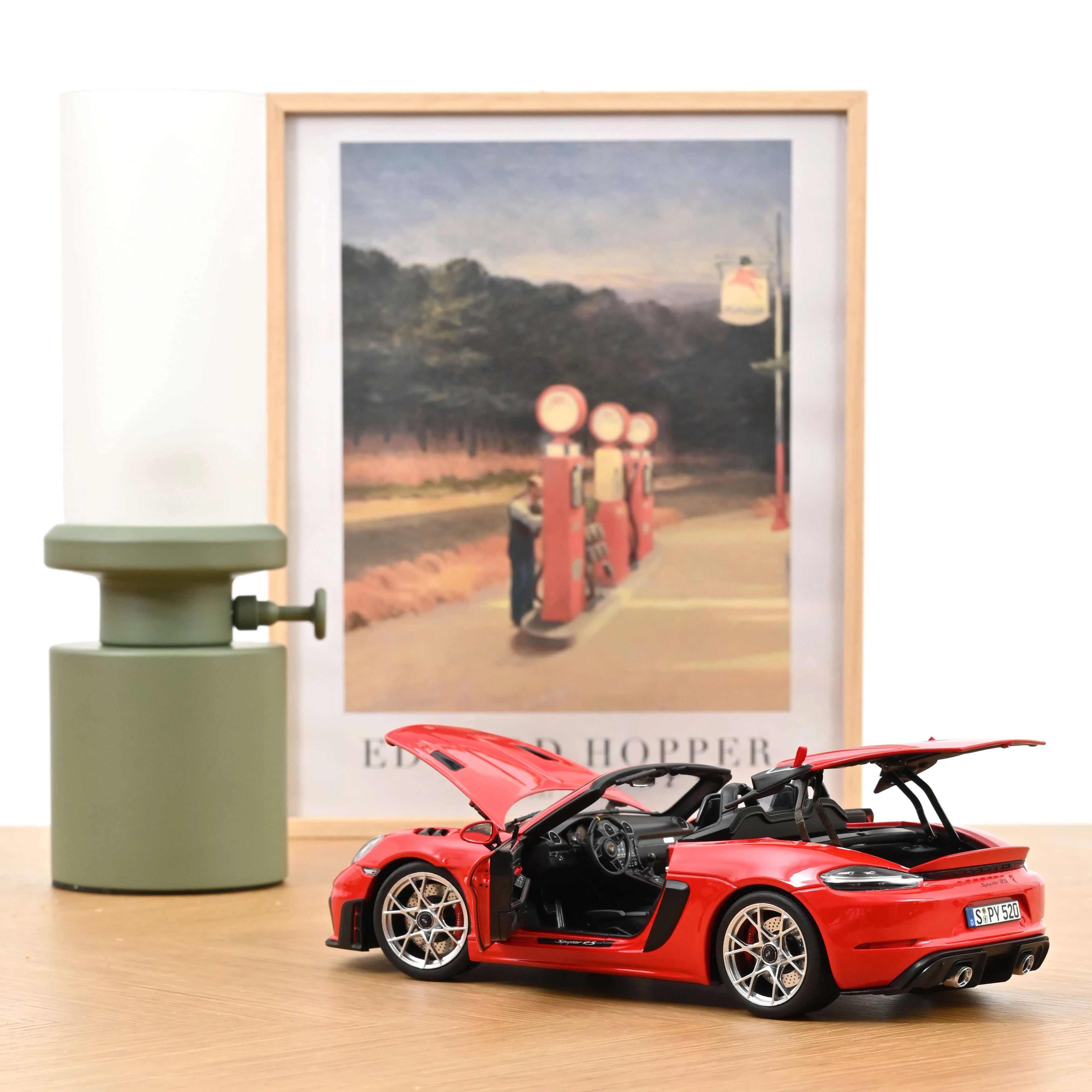 Porsche 718 Spyder RS 2023 Guards Red 1:18