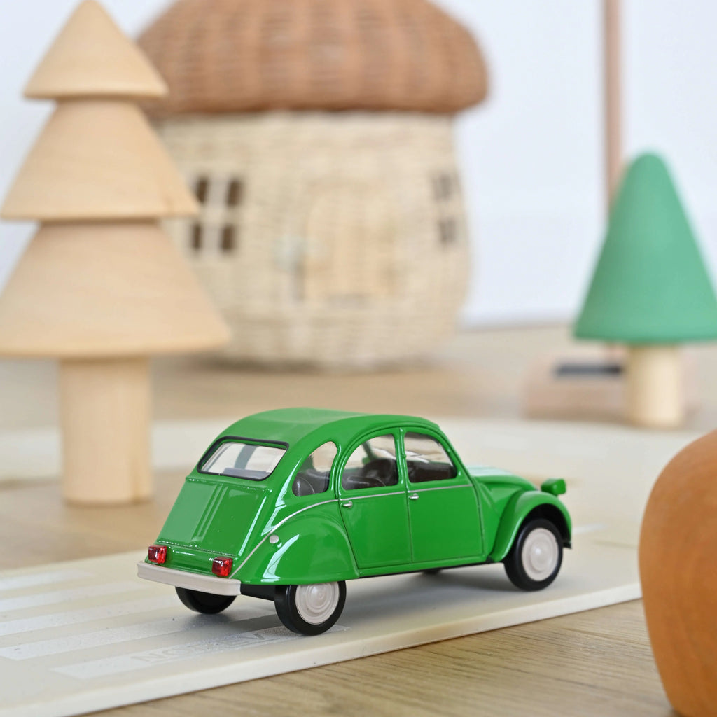 Citroën 2CV 6 Club 1979 Bambusgrün Jet-car 1:43