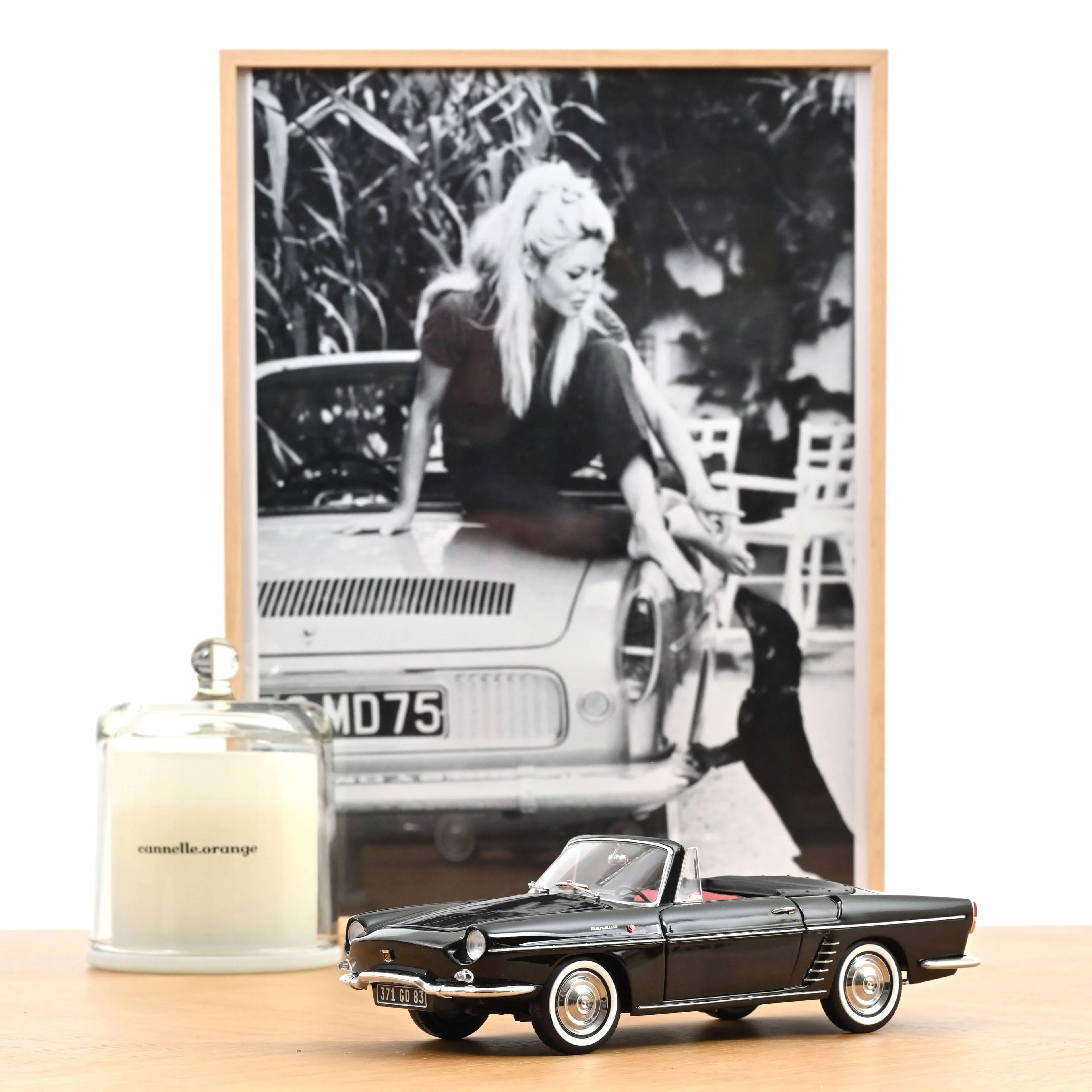 Renault Floride 1961 Noir 1:18
