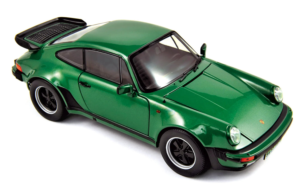Porsche 911 Turbo 3,3L 1975 Vert métallisé 1:18