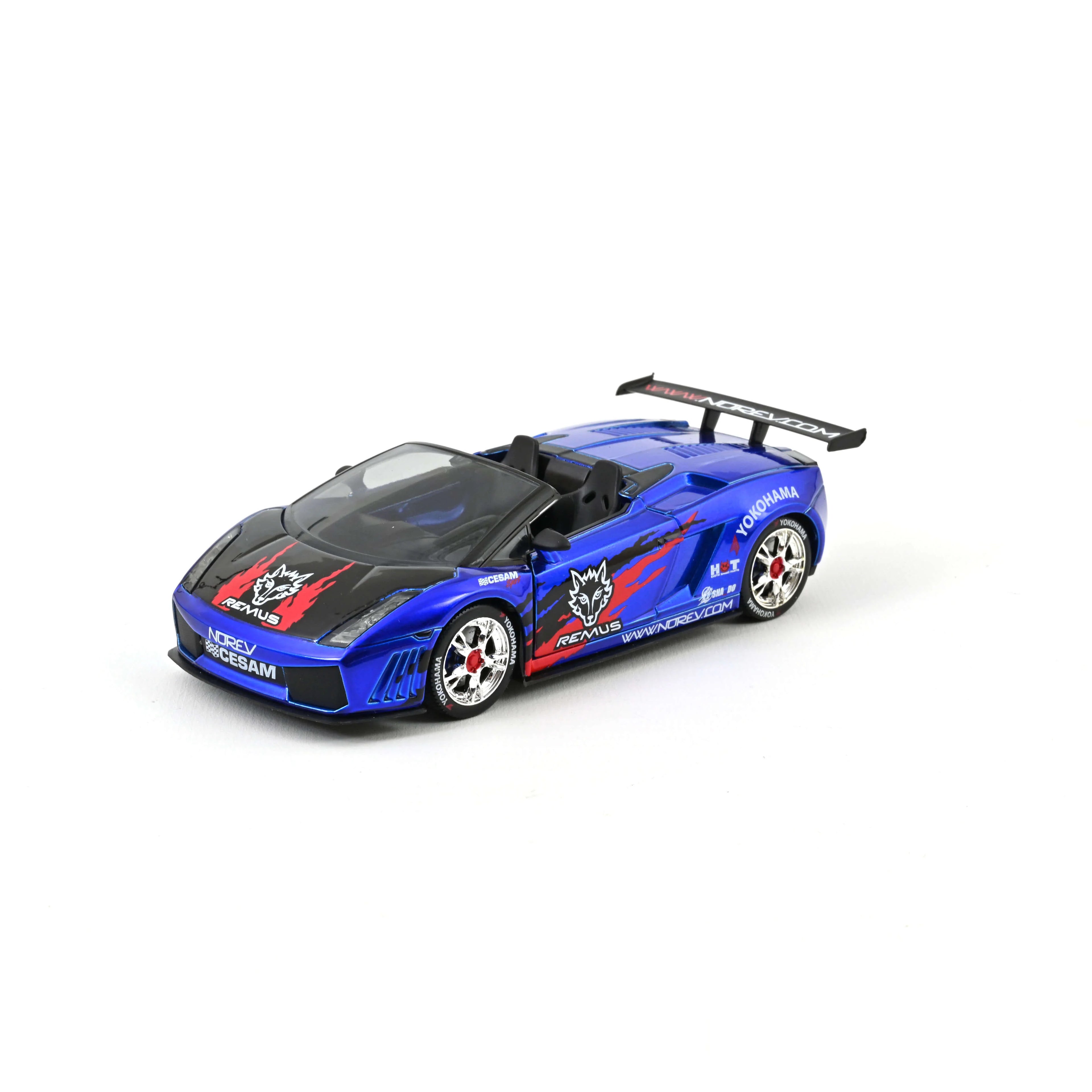 Coffret Street Racer 2 voitures + 1 gratuite 1:32