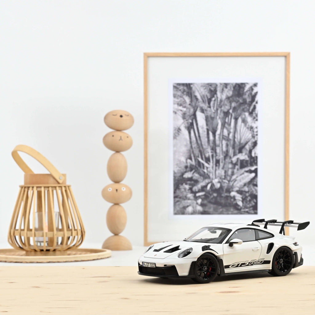 Porsche 911 GT3 RS 2022 White 1:18