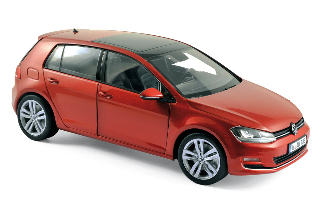 VW Golf 2013 Sunset Red 1:18