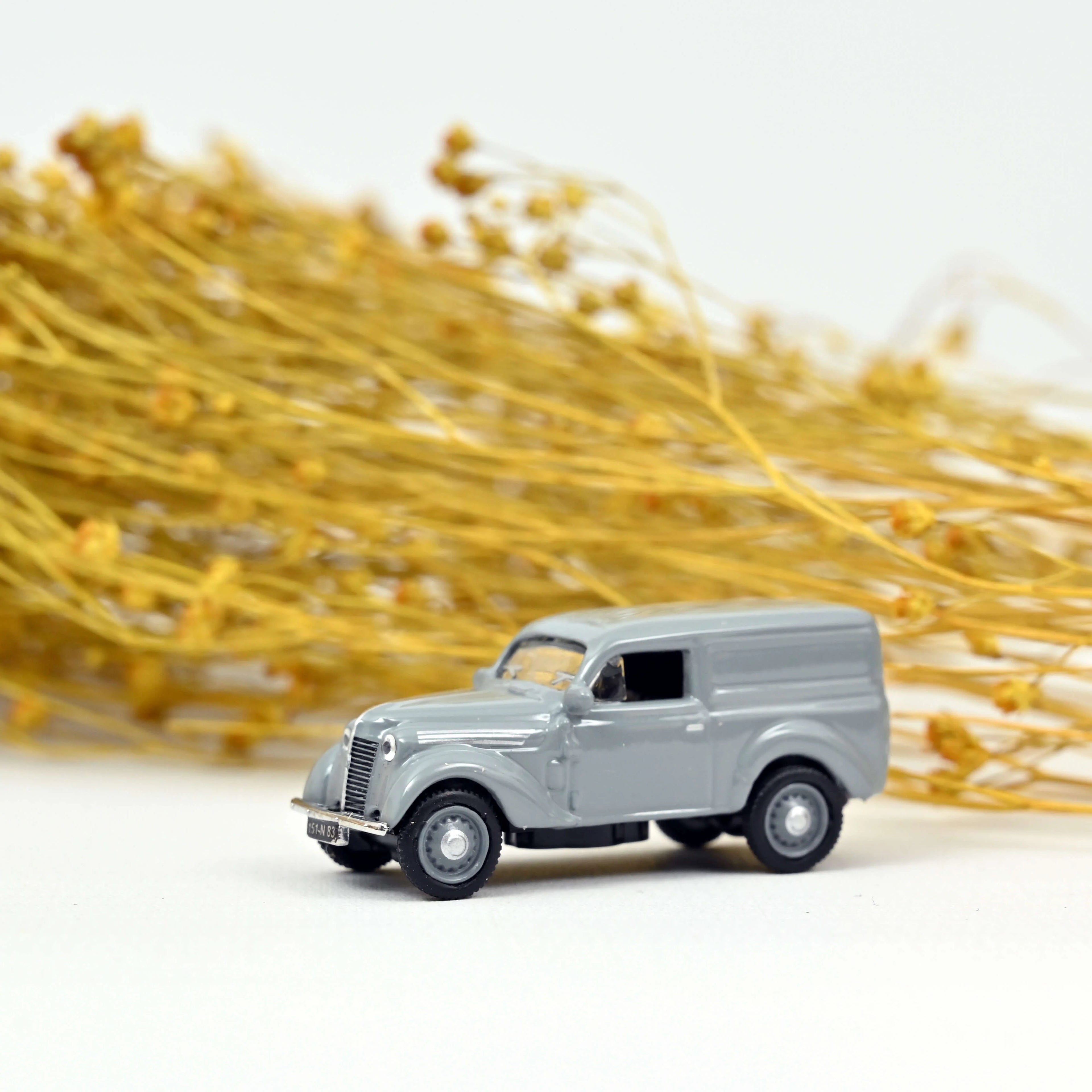 Renault 300kg 1951 Grau 1:87