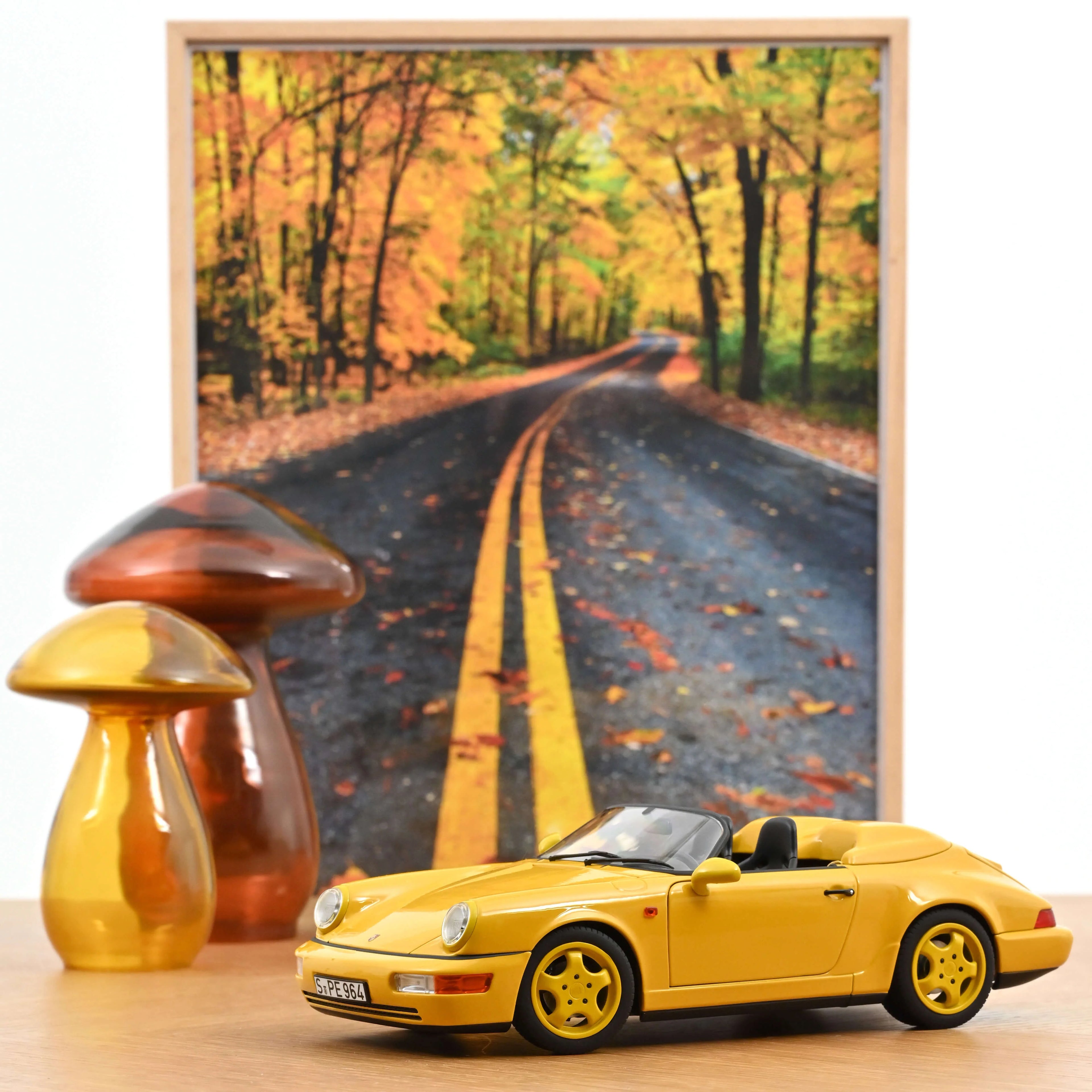 Porsche 911 Speedster 1993 Speed Yellow 1:18
