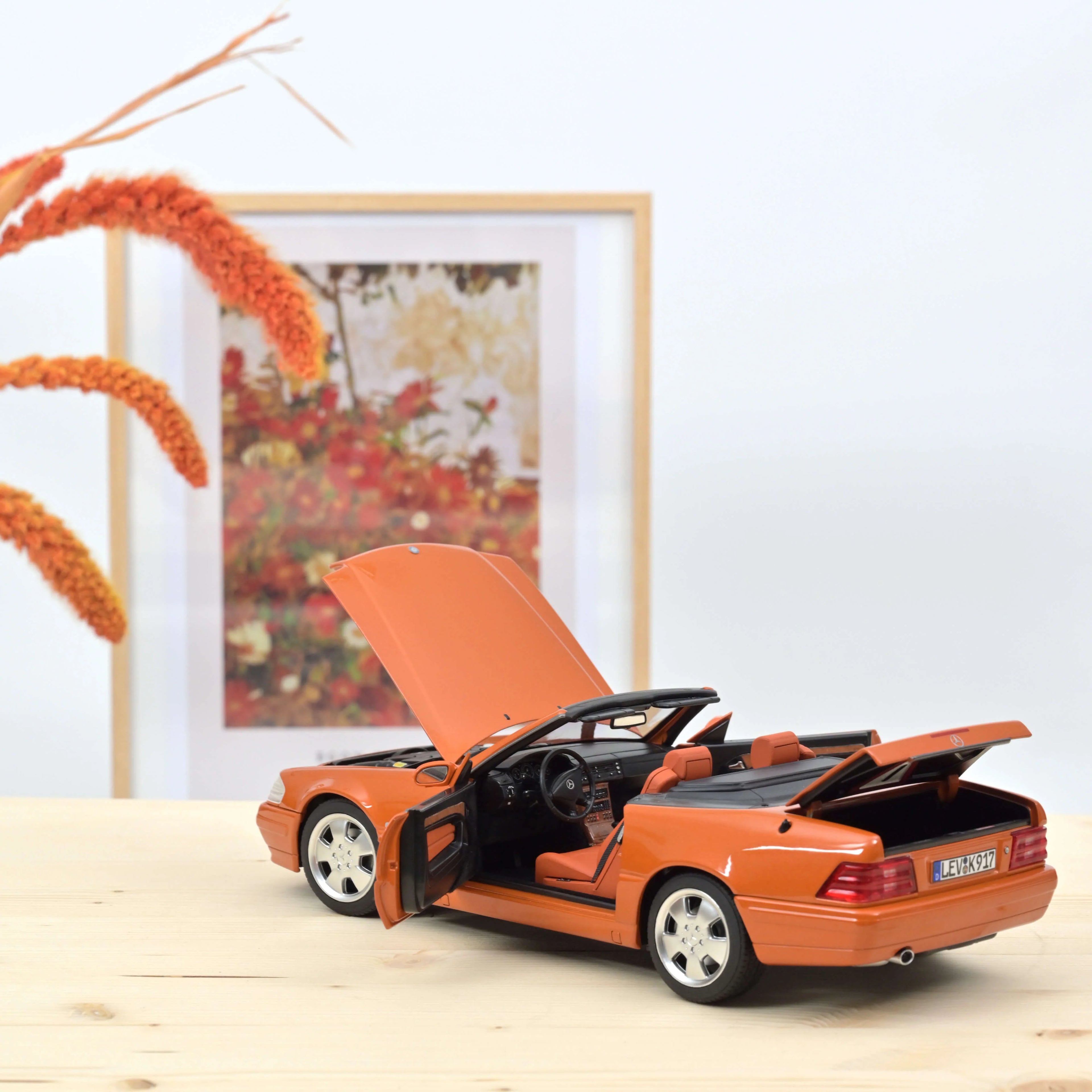 Mercedes-Benz SL 500 1999 Orange met 1:18 - 200pcs