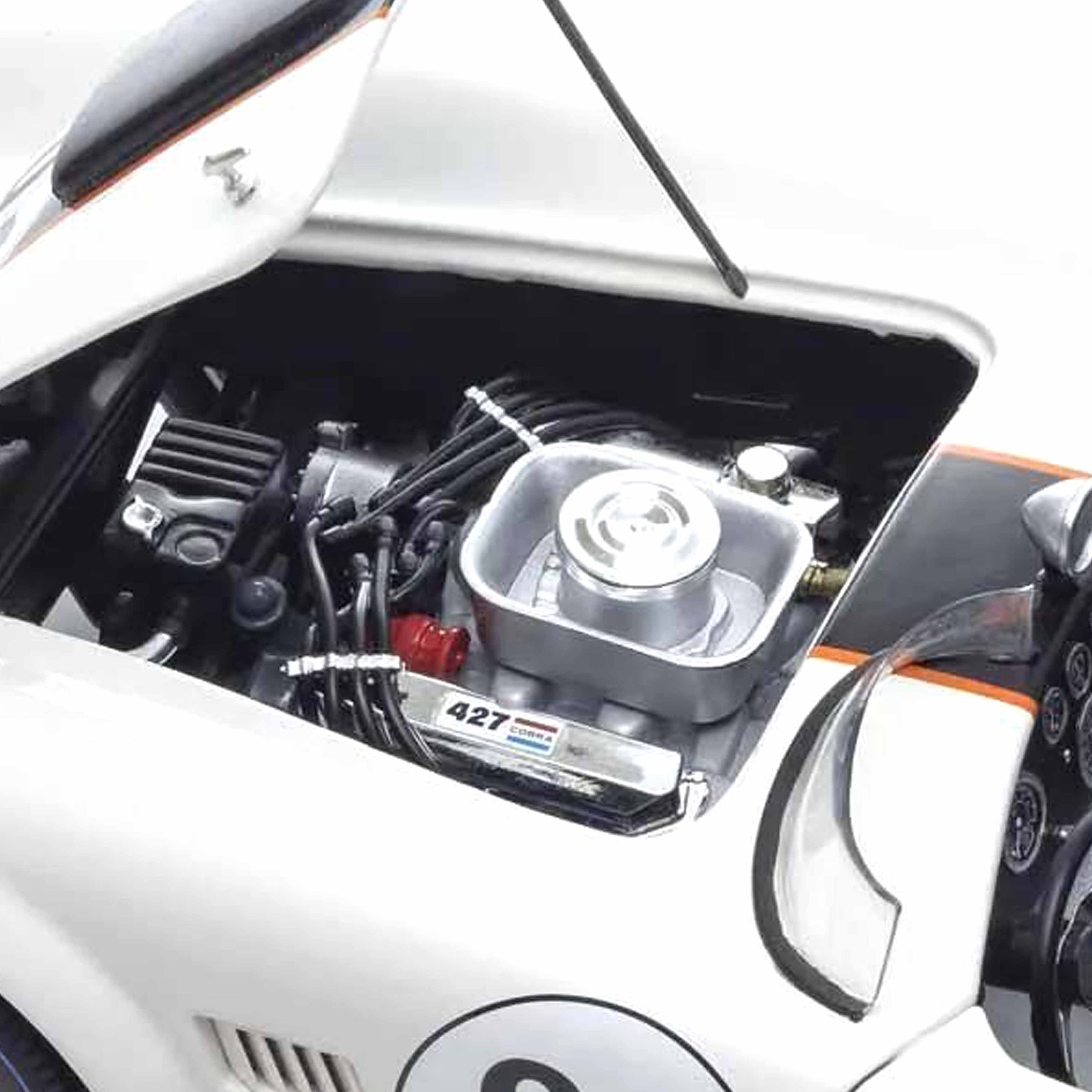 Shelby Cobra 427S/C N°91 Essex Wire Blanc/Bleu foncé 1/18