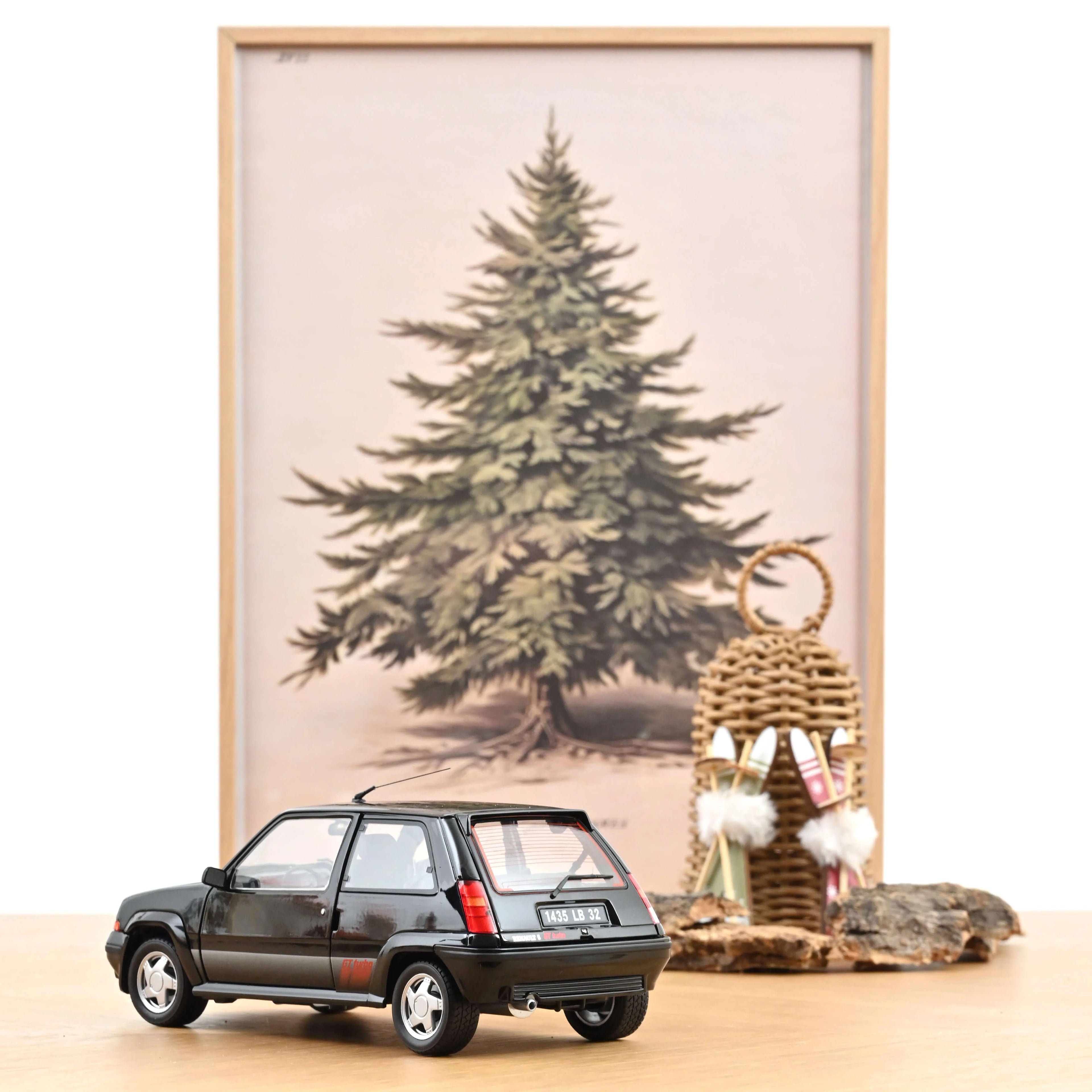 Renault SuperCinq GT Turbo Ph II 1989 Black 1:18