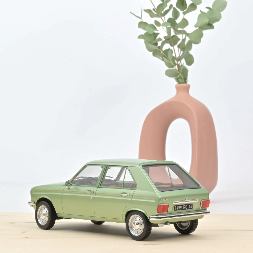 Peugeot 104 GL 1977 Vert Métallisé 1:18 - 300 exemplaires