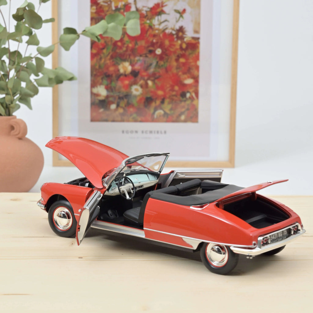 Citroën DS 19 Convertible 1961 Corail Red 1:18