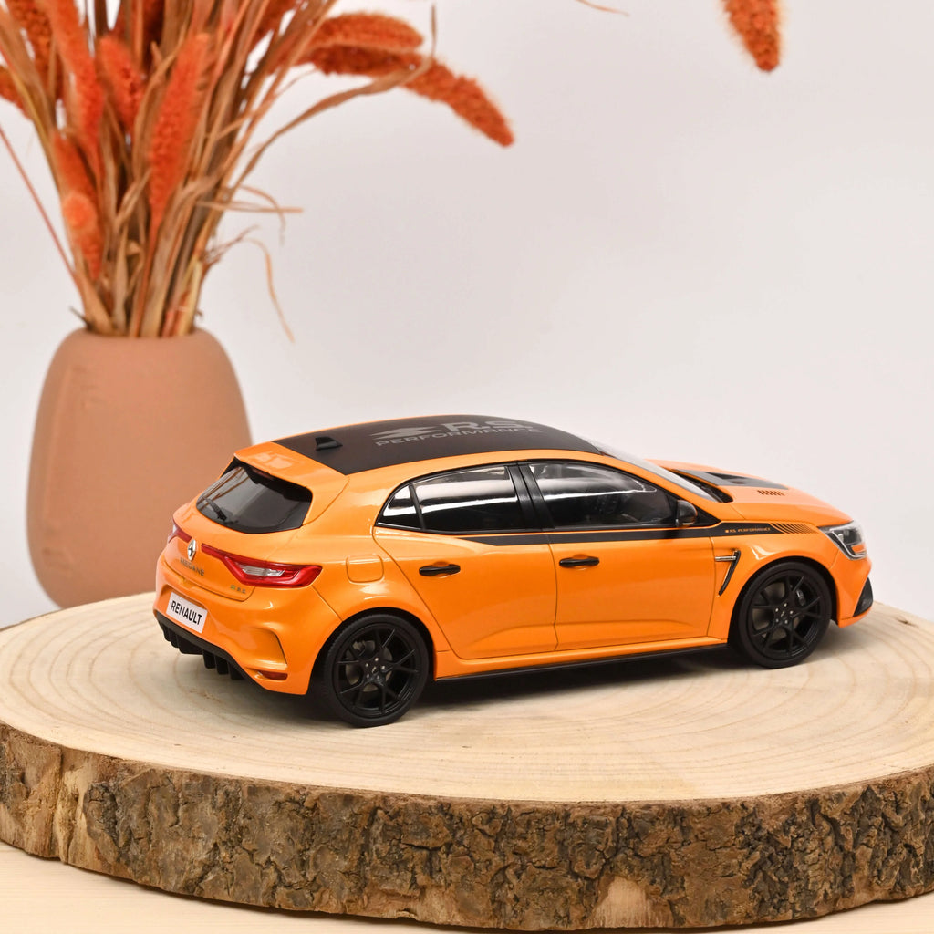 Renault Megane RSTrophy RSPERF.2019 Orange 1:18 - 300 Stk.