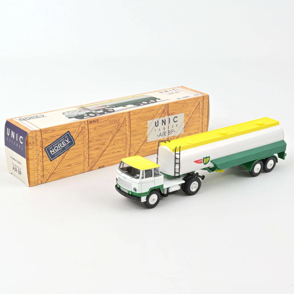 Unic Sattelauflieger Tanker Air BP 1:43