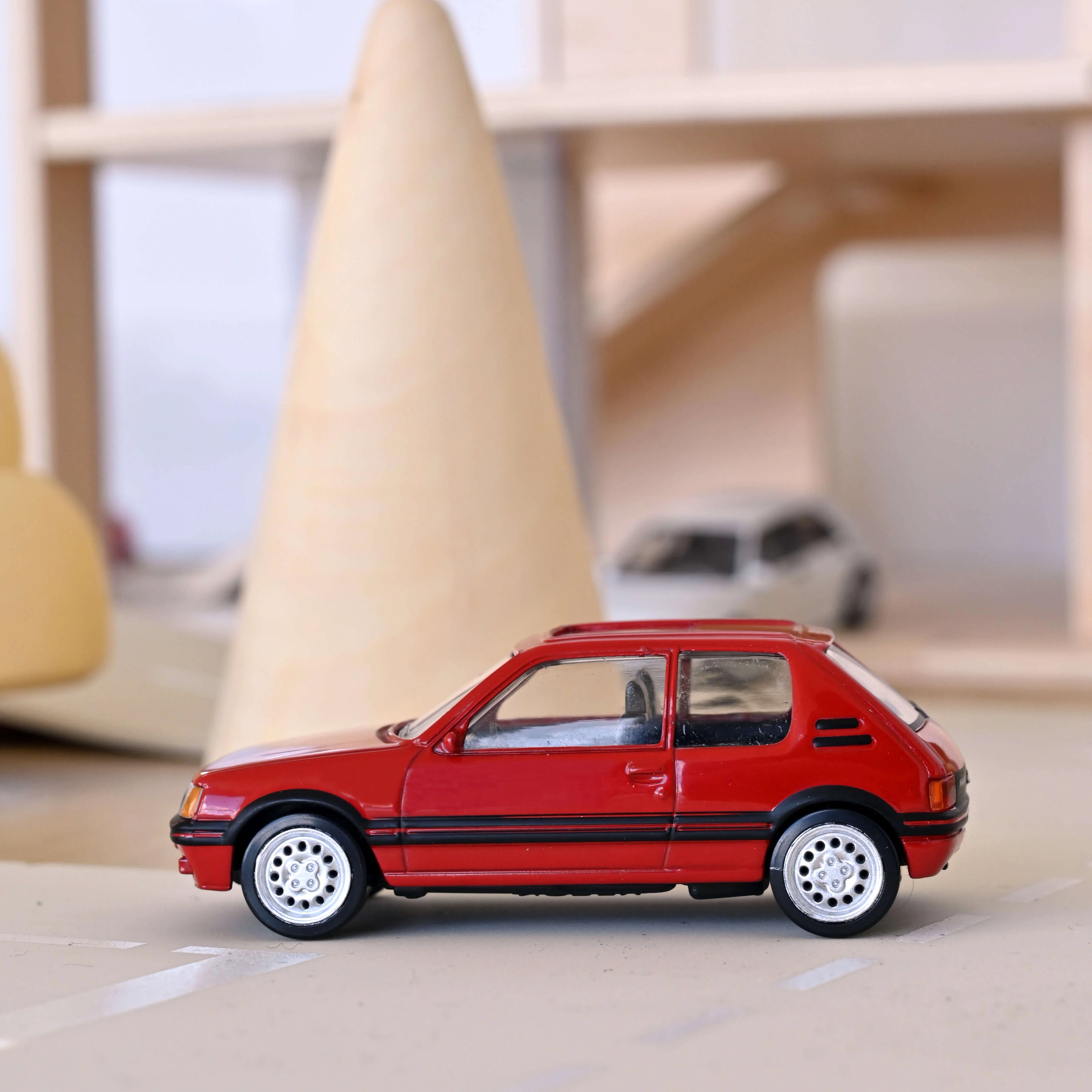 Peugeot 205 GTi 1986 Red Jet-car 1:43
