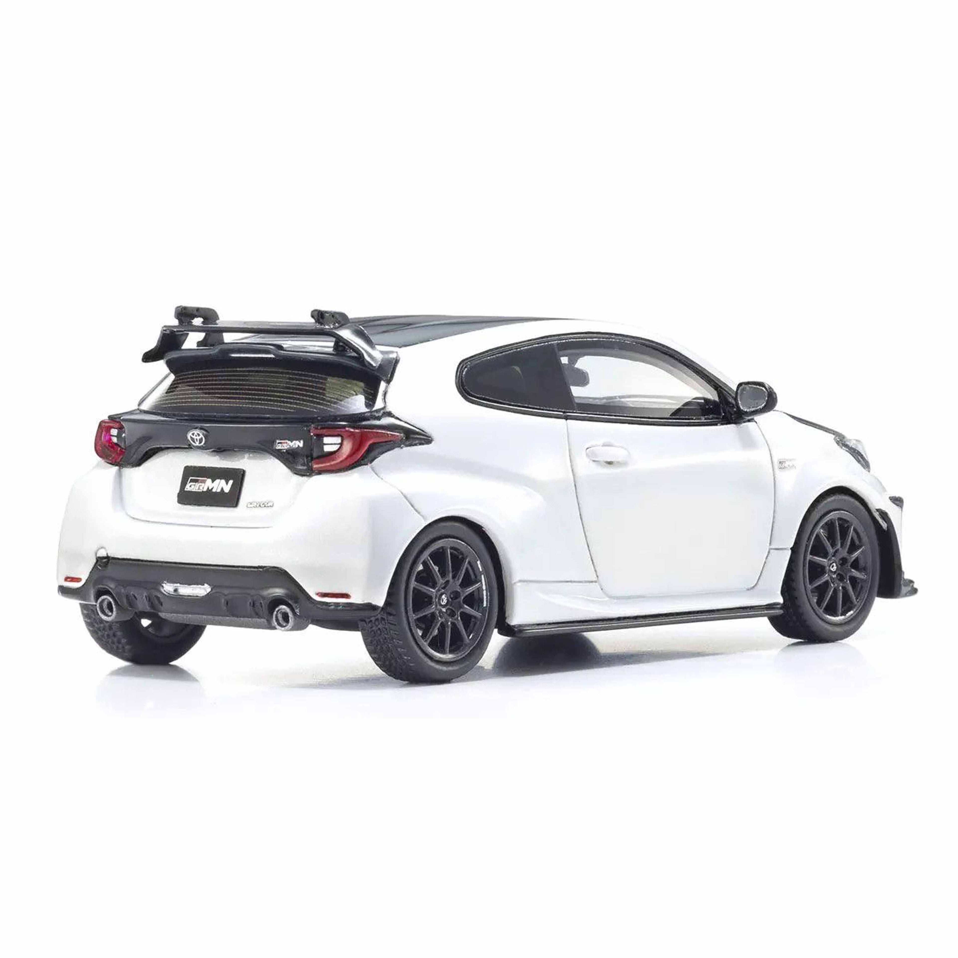Toyota GRMN Yaris Circuit Package White 1:43