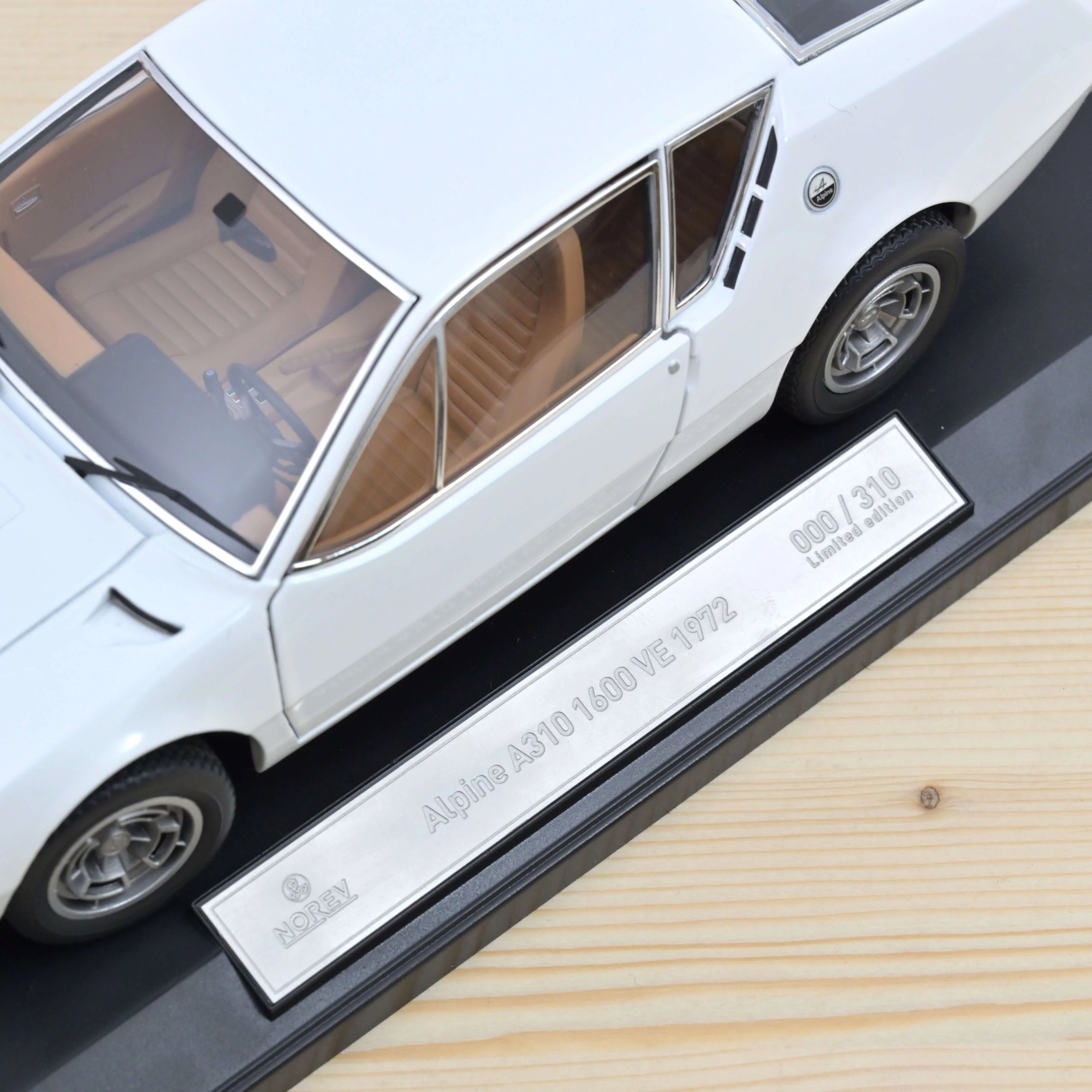 Alpine A310 1600 VE 1972 Weiß 1:18 - 310 Stück