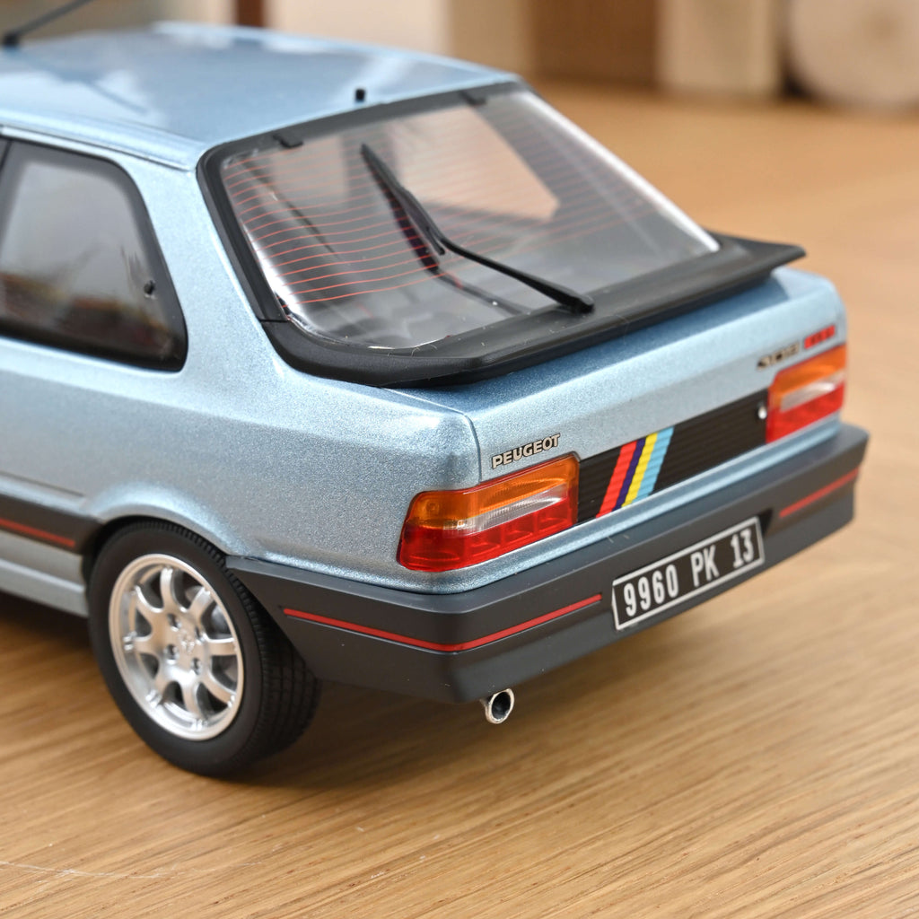 Peugeot 309 GTi 1988 Topaze Blue 1:18  - 300pcs