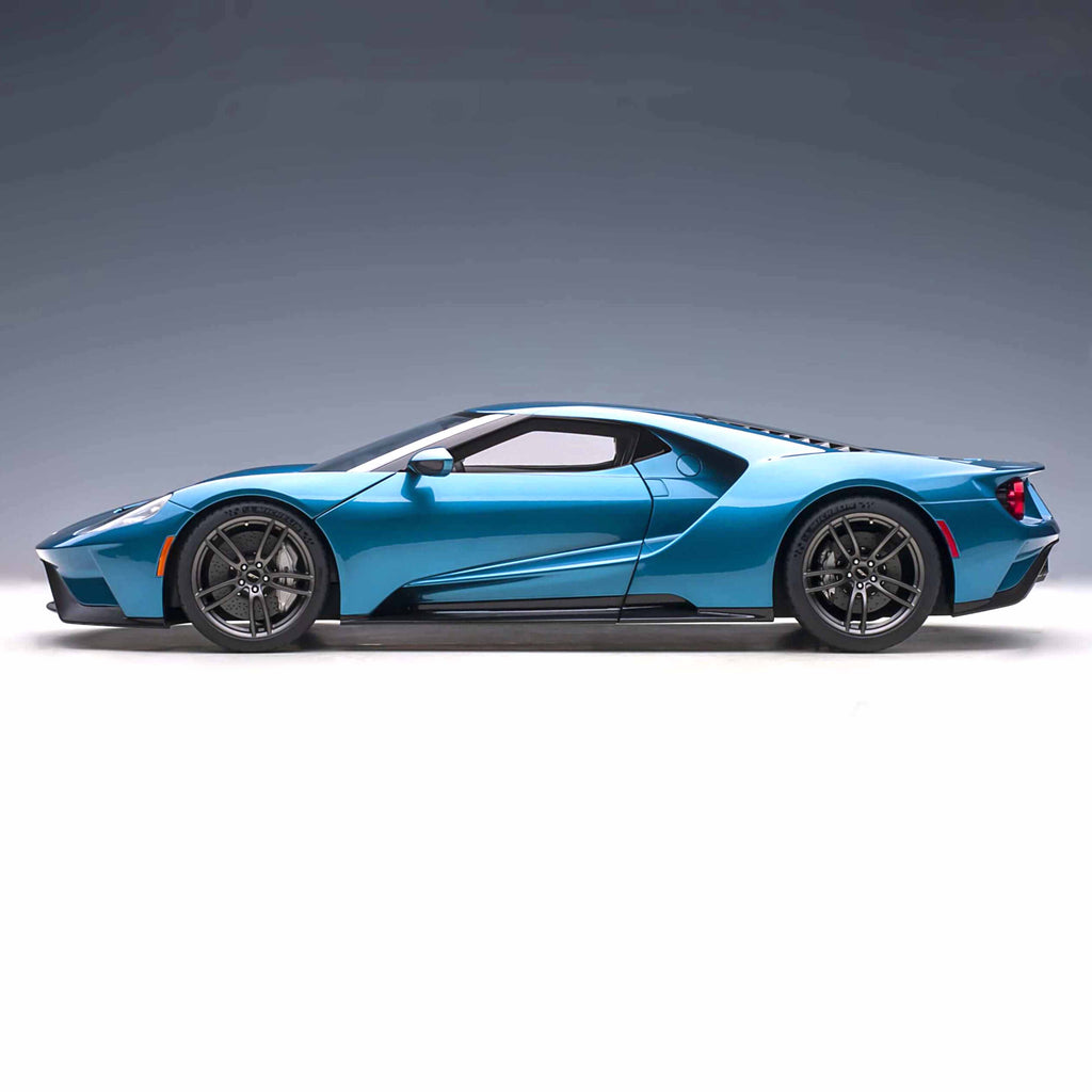 Ford GT 2017 Liquid Blue 1:12