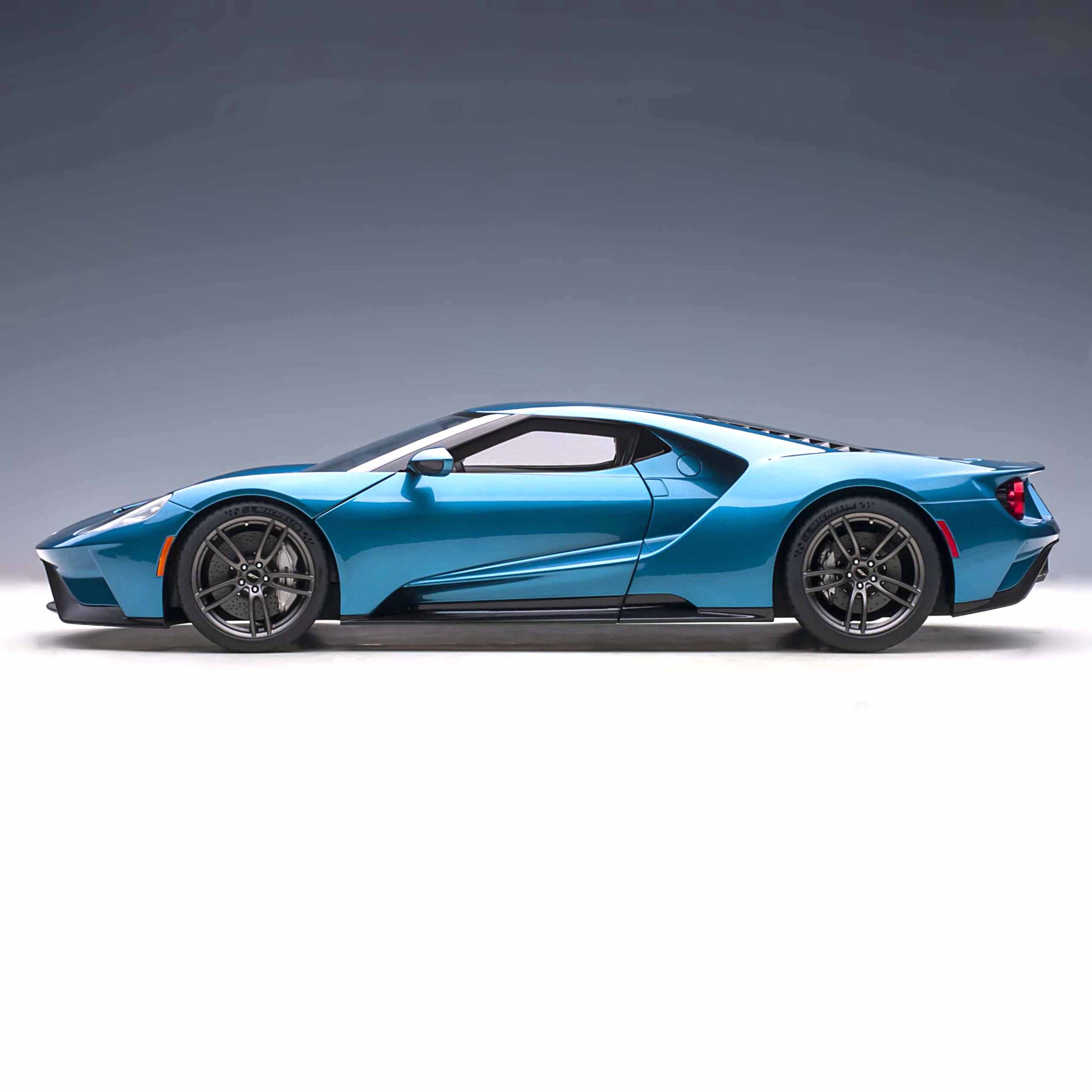 Ford GT 2017 Liquid Blue 1:12