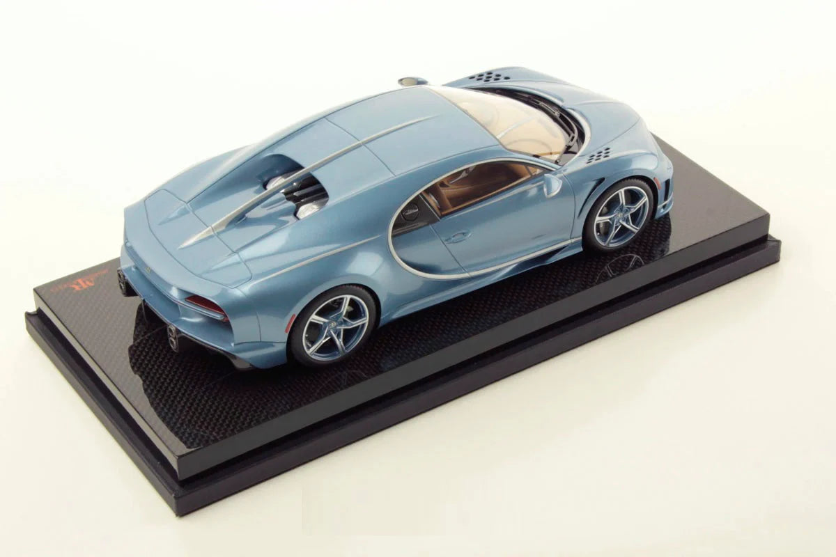 MR Bugatti Chiron Super Sport on Carbon Base (Different Version) - Limited 99 pcs SHIPPING NOW