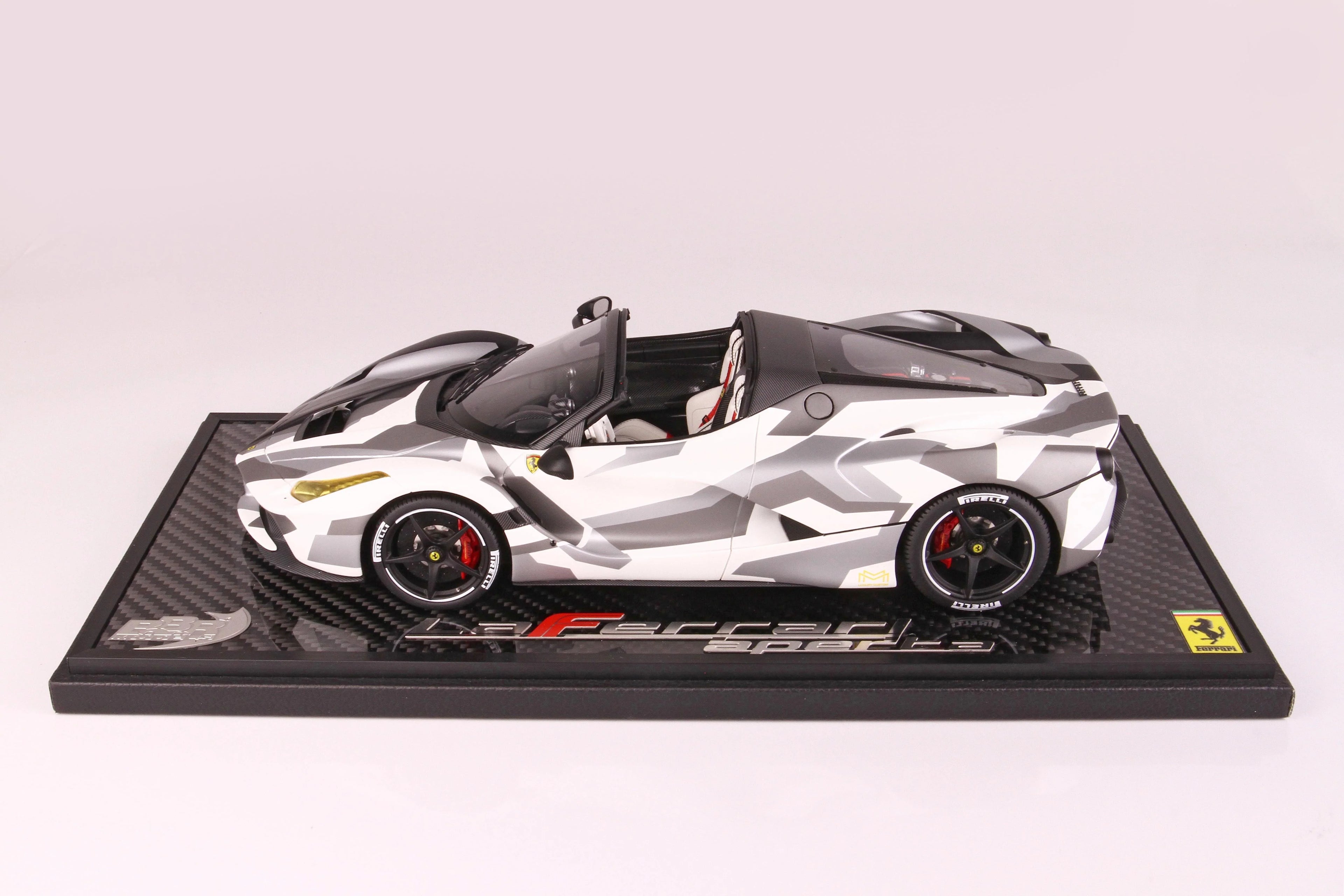 BBR Ferrari Laferrari Aperta Camouflage - Limited 40 pcs with Display Case