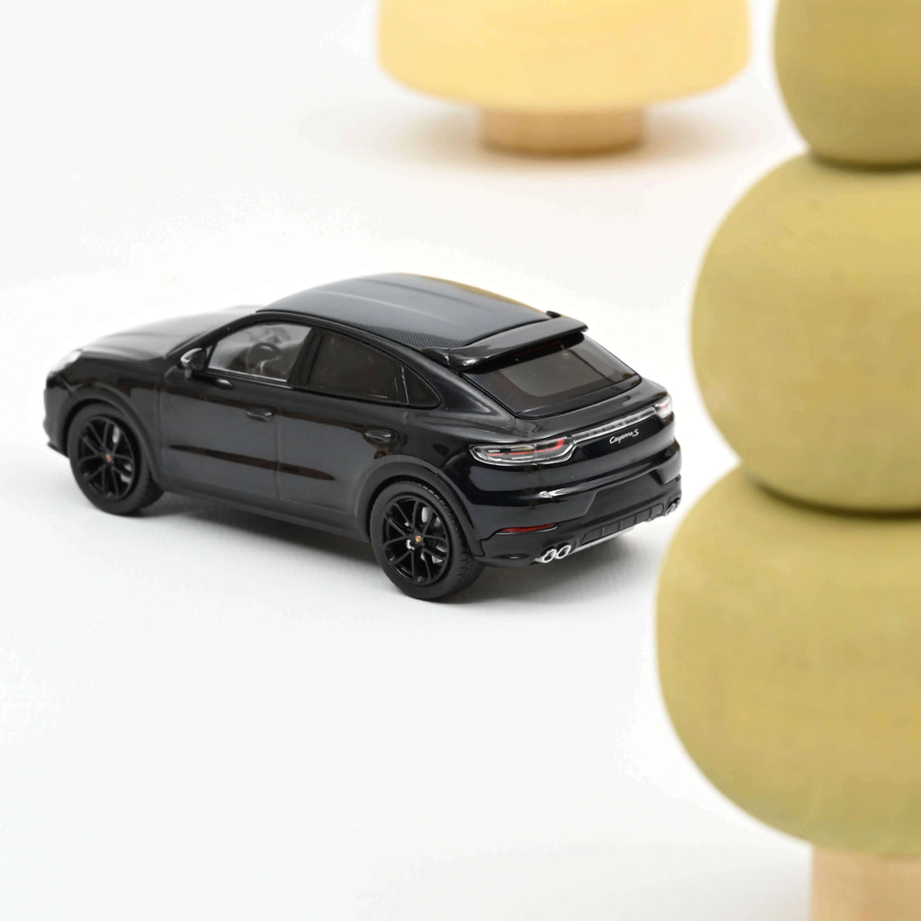 Porsche Cayenne S Coupé 2019 Blau Metallic 1:43