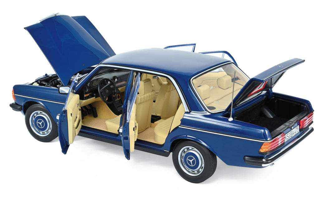 Mercedes-Benz 200 1982 Blue 1:18