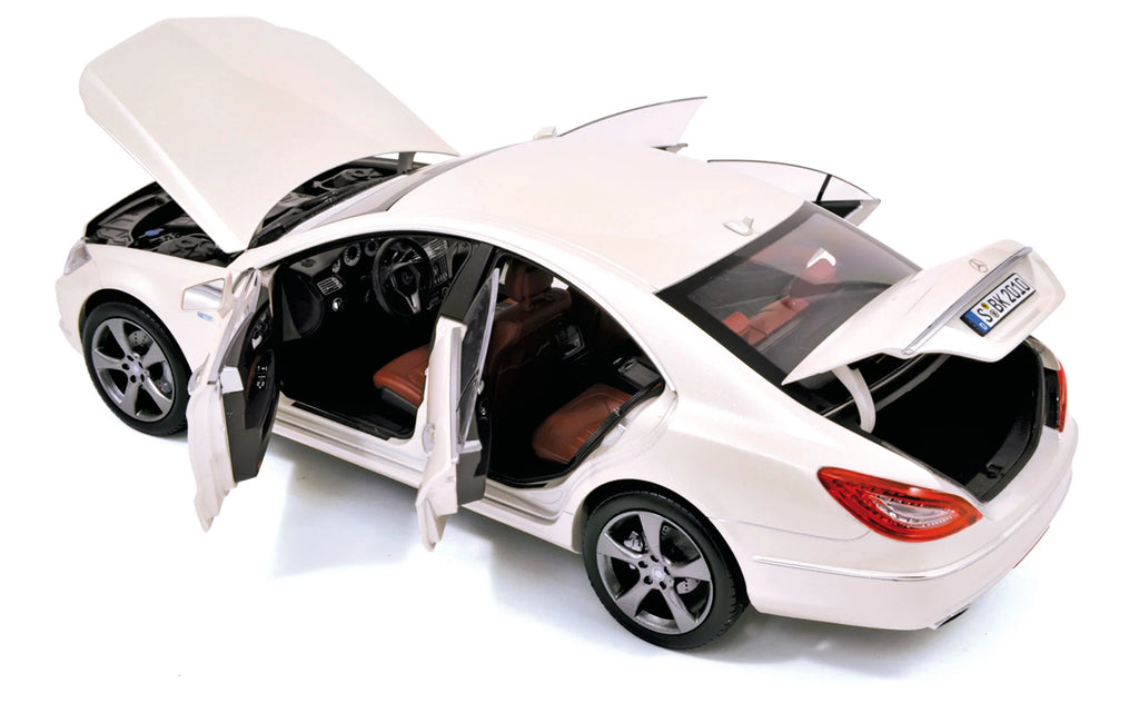 Mercedes-Benz CLS 350 2010 Diamond White 1:18