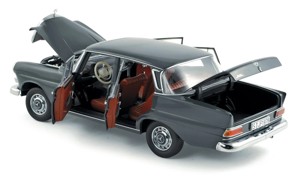 Mercedes-Benz 200 Sedan 1966 Grey 1:18