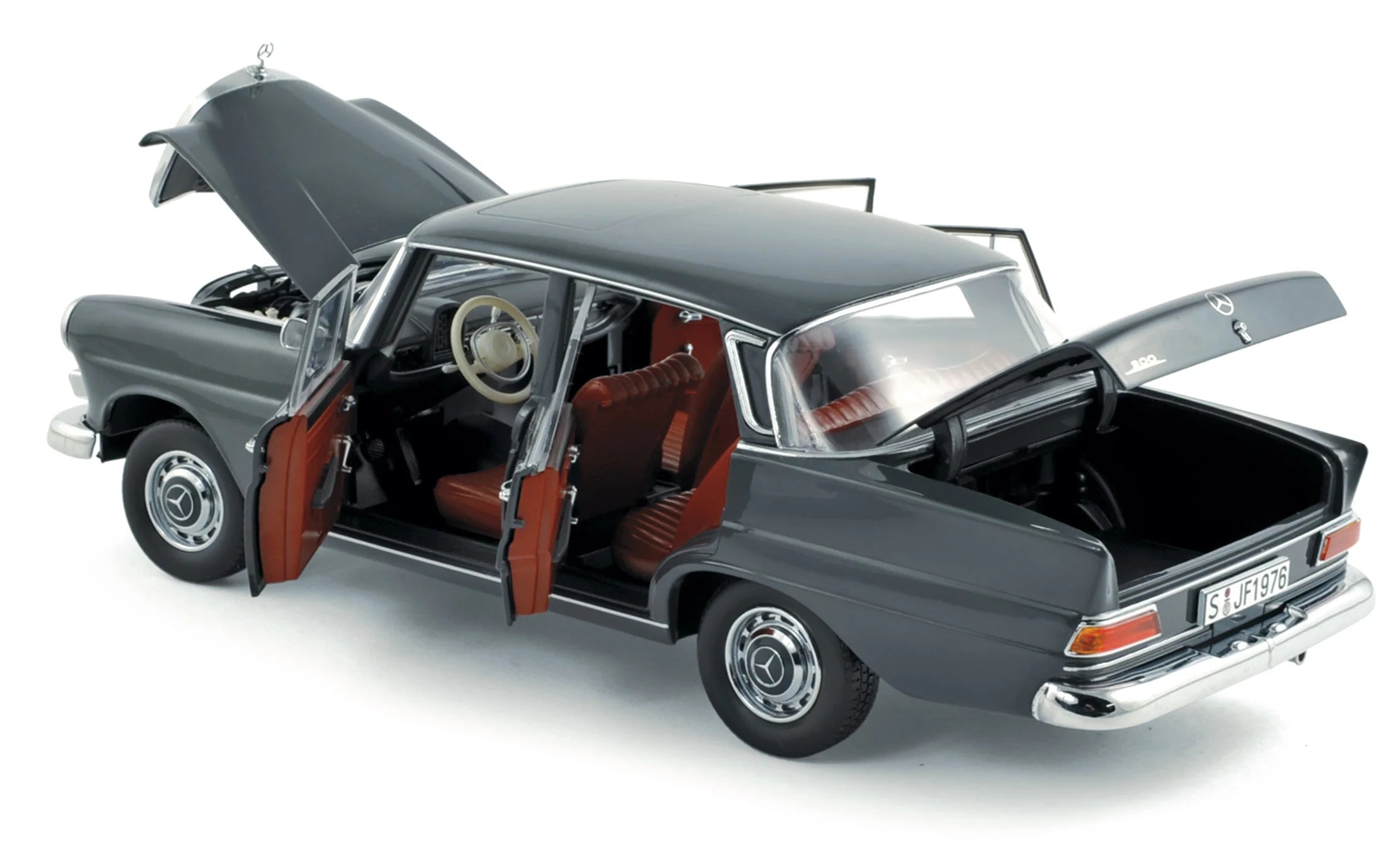 Mercedes-Benz 200 Sedan 1966 Grey 1:18