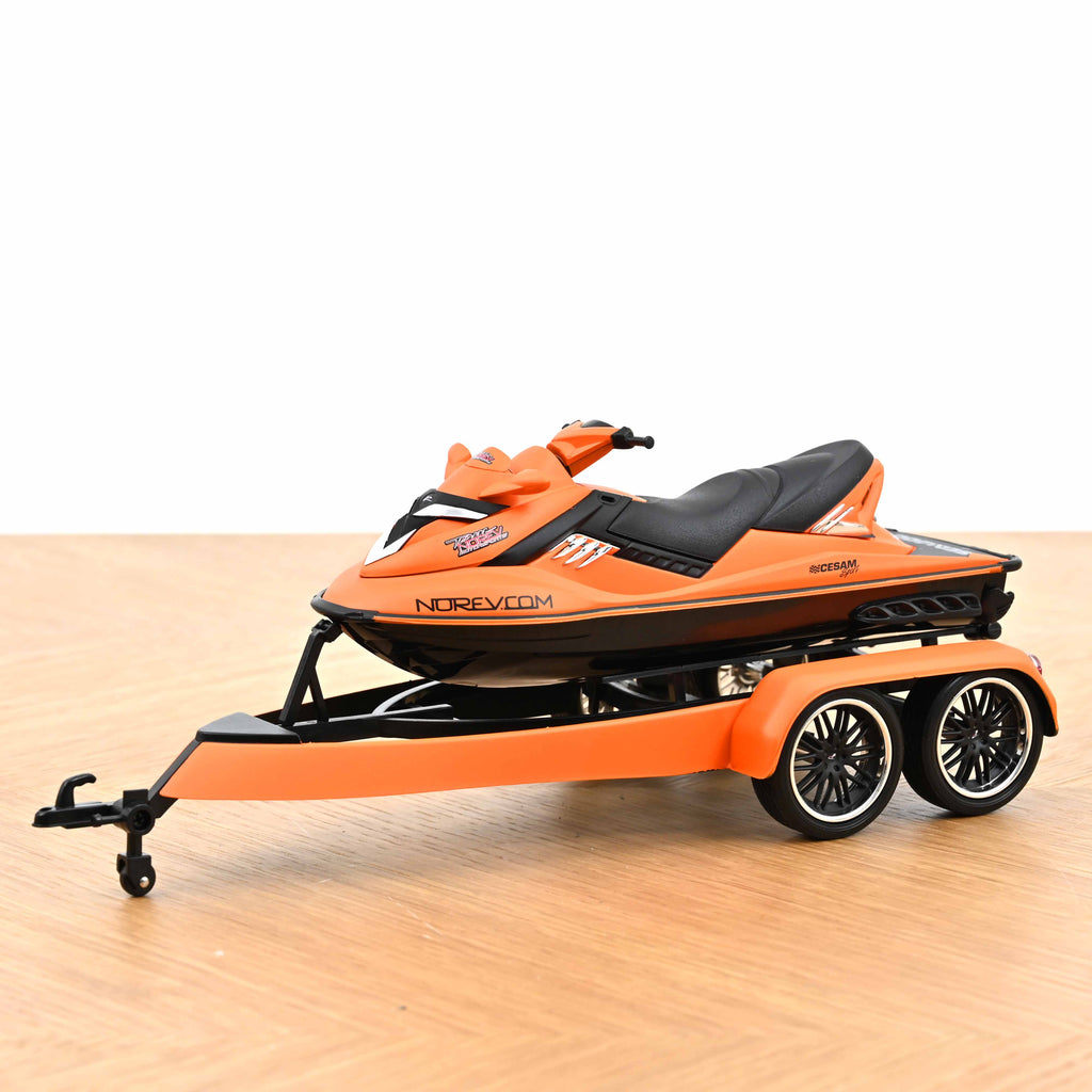 Chrysler 300C Norev by Parotech+Jet Ski Parotech Orange/Black 1:18
