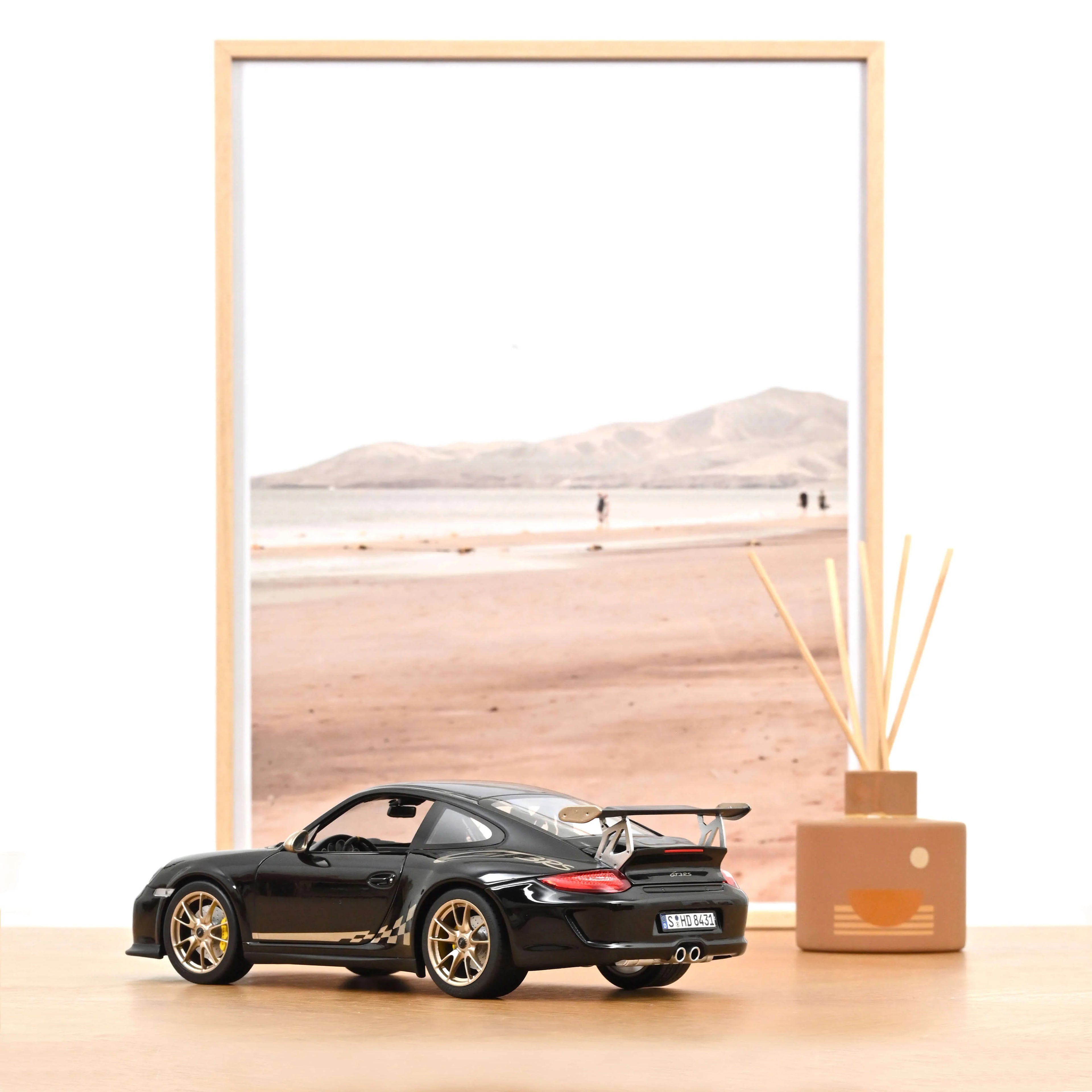 Porsche 911 GT3 RS 2009 Noir et or blanc métallisé 1:18