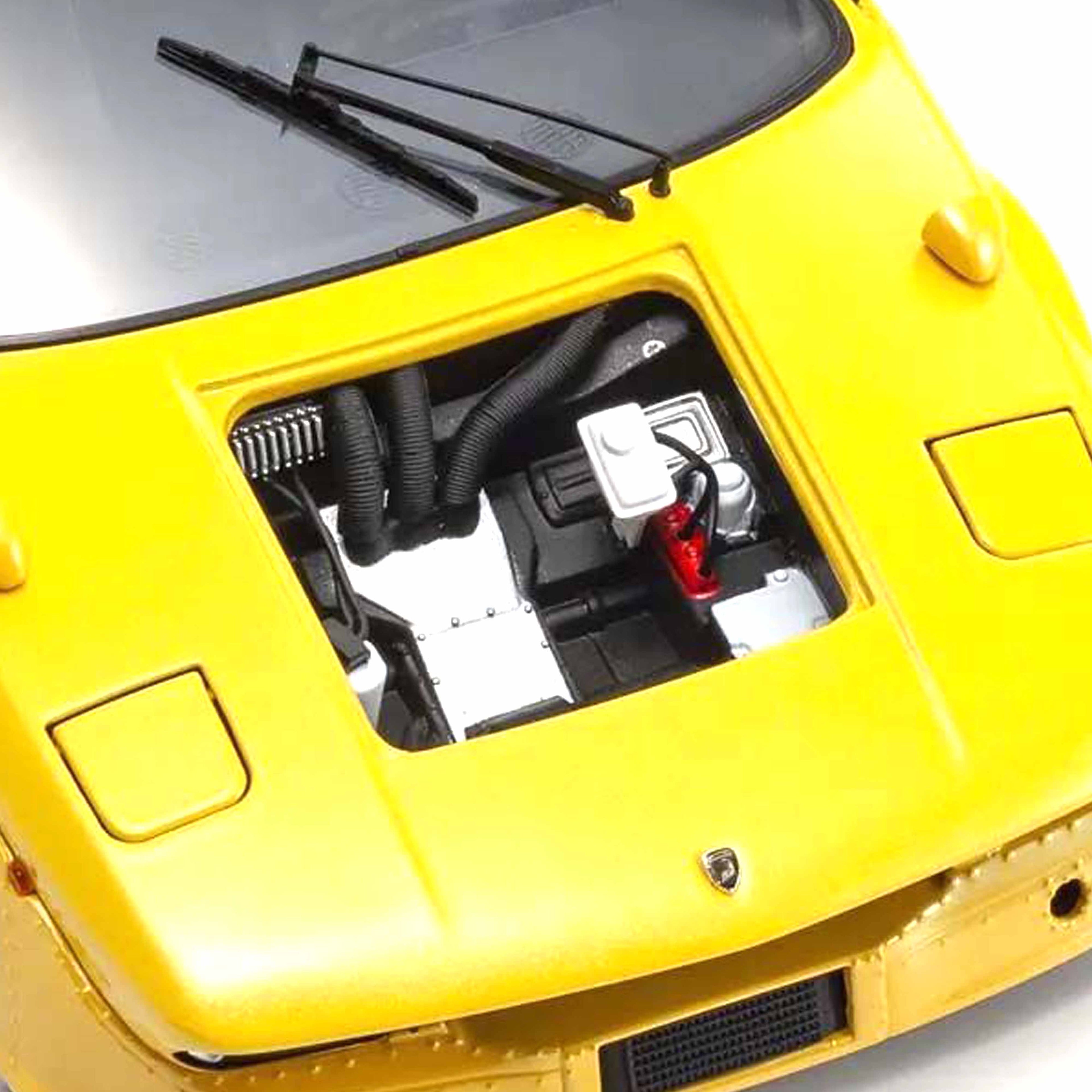 Lamborghini Urraco Rally Yellow 1:18