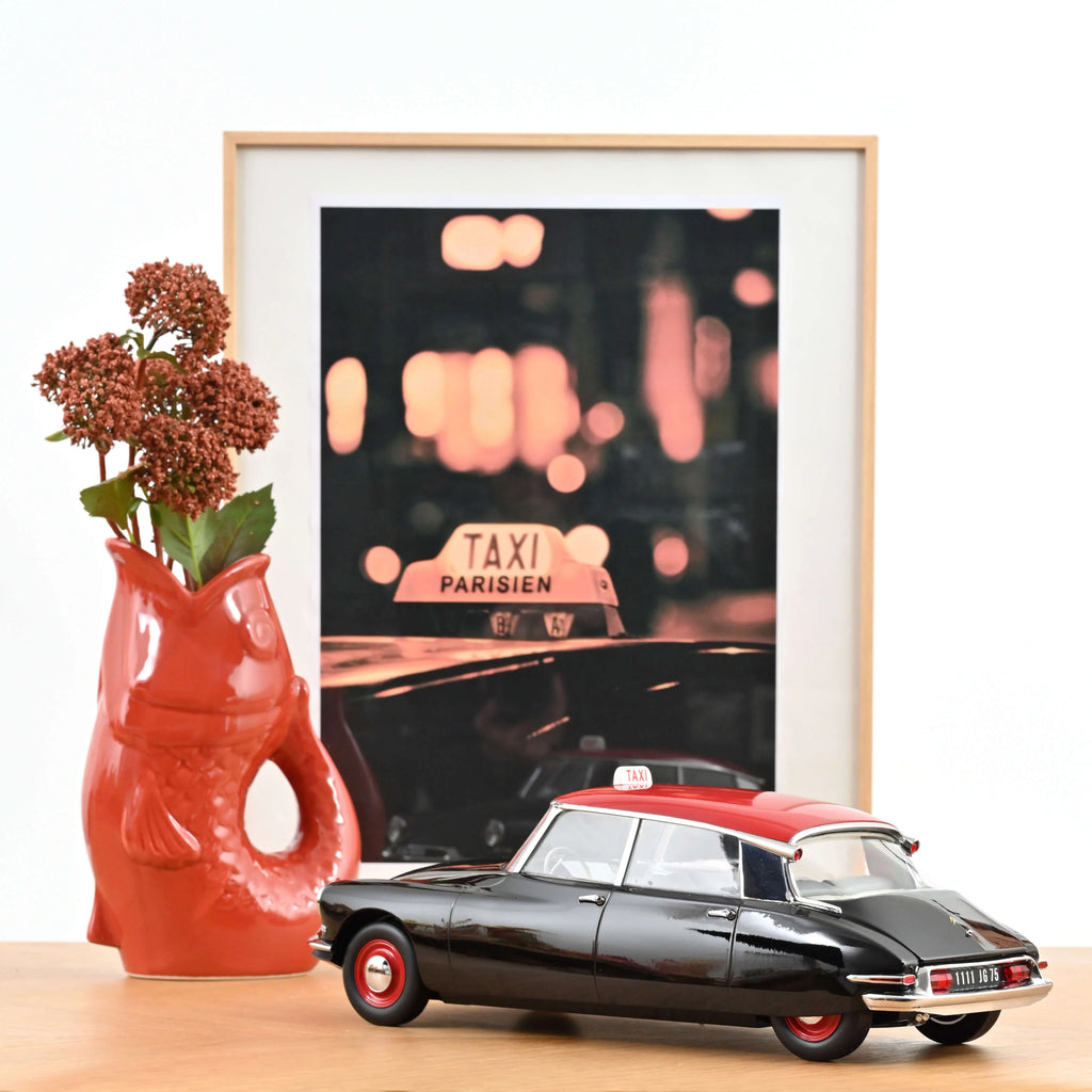 Citroën DS 19 1959 Taxi 1:12 - 150pcs