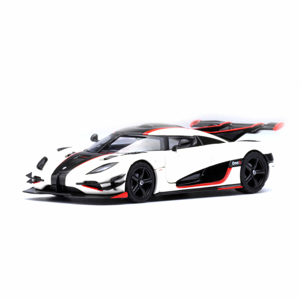 Koenigsegg One : 1 Blanc Galet/Noir Carbone/Accents rouges 1:64
