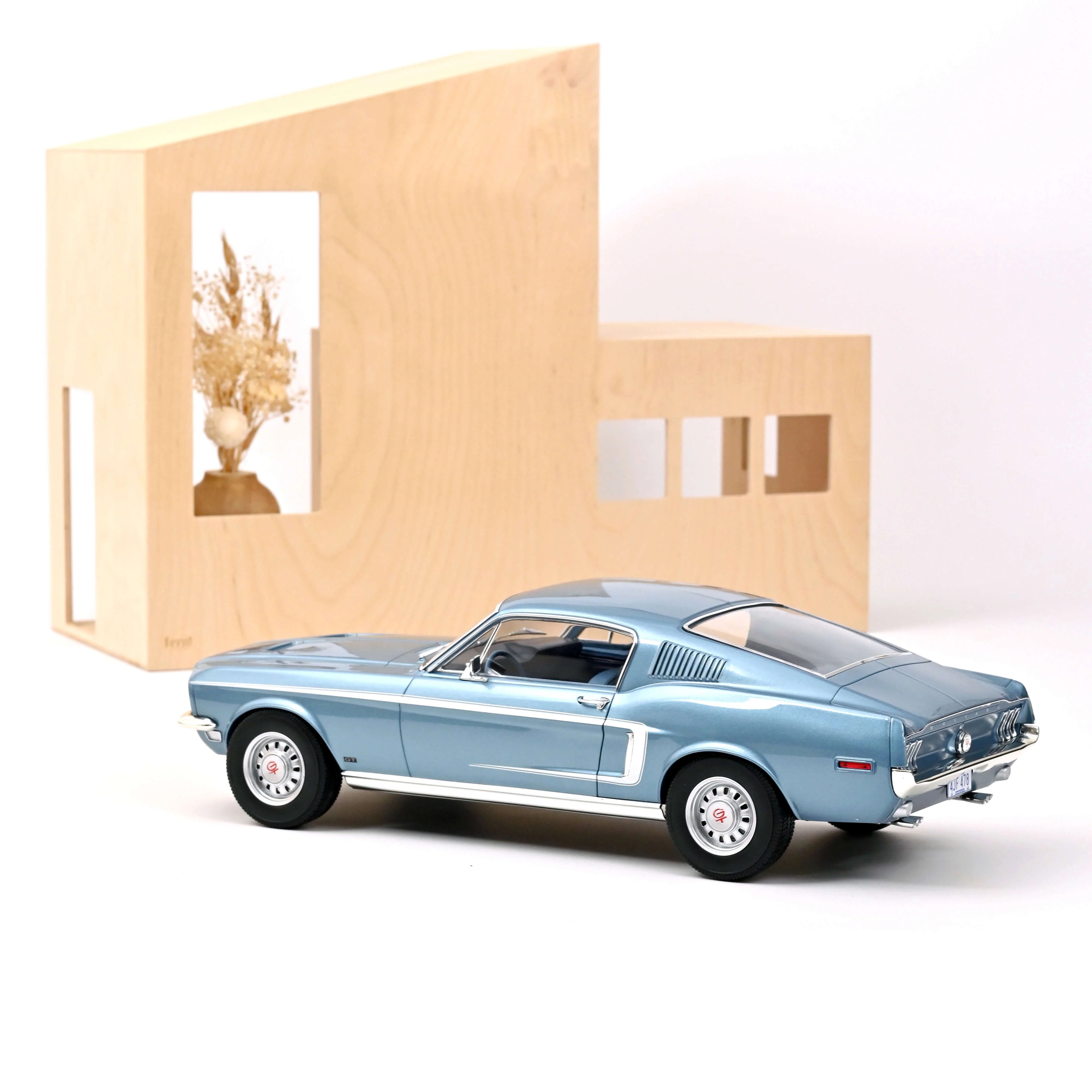 Ford Mustang Fastback GT 1968 Light Blue metallic 1:12
