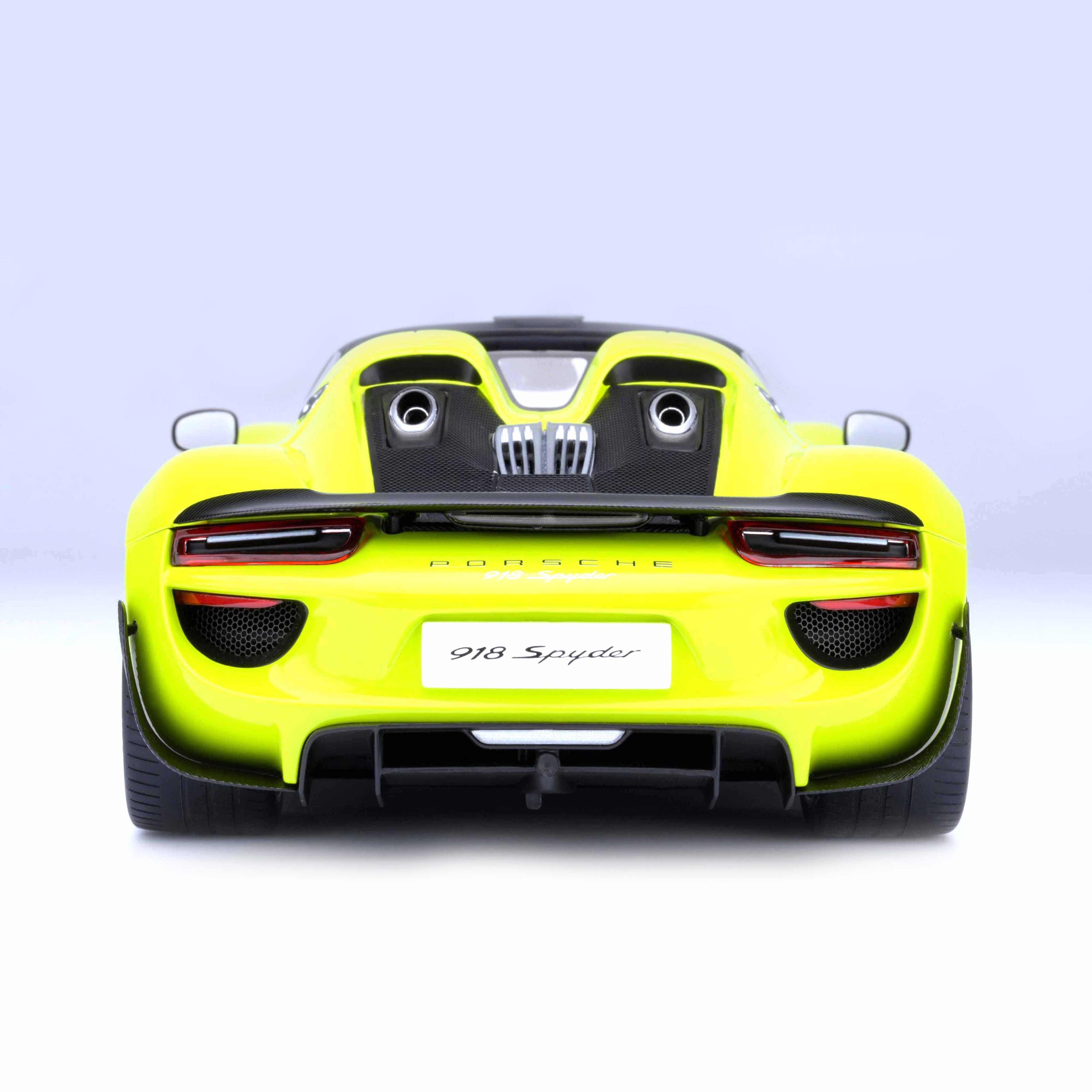 Porsche 918 Spyder Weissach Package Acid Green 1:18